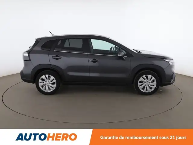 Suzuki S-Cross view 7