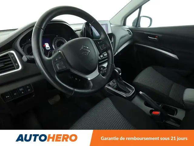 Suzuki S-Cross view 11