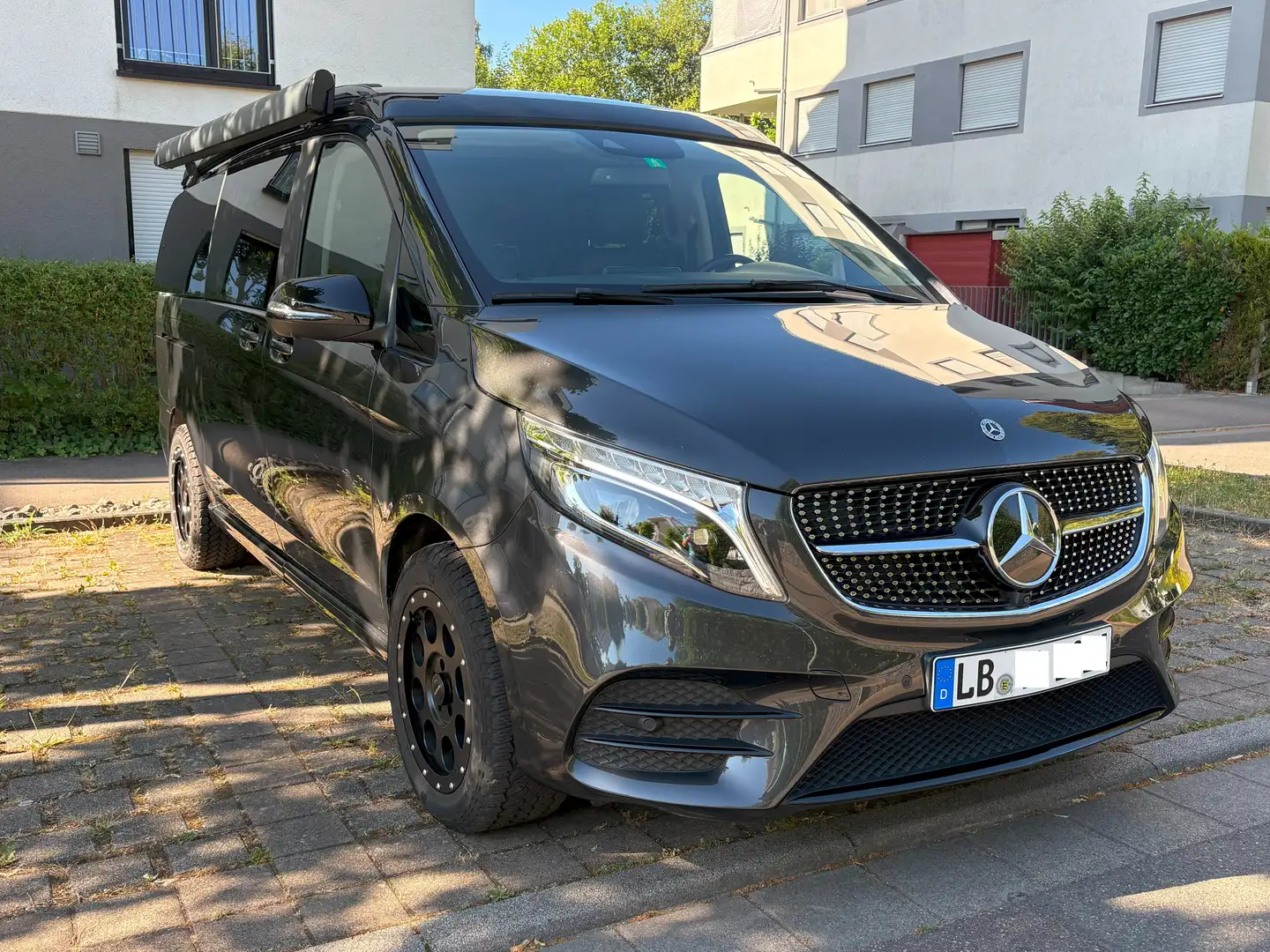 Mercedes-Benz Marco Polo V-Klasse 250 d 4MATIC AMG HORIZON EDITION 360° Šedá - 1