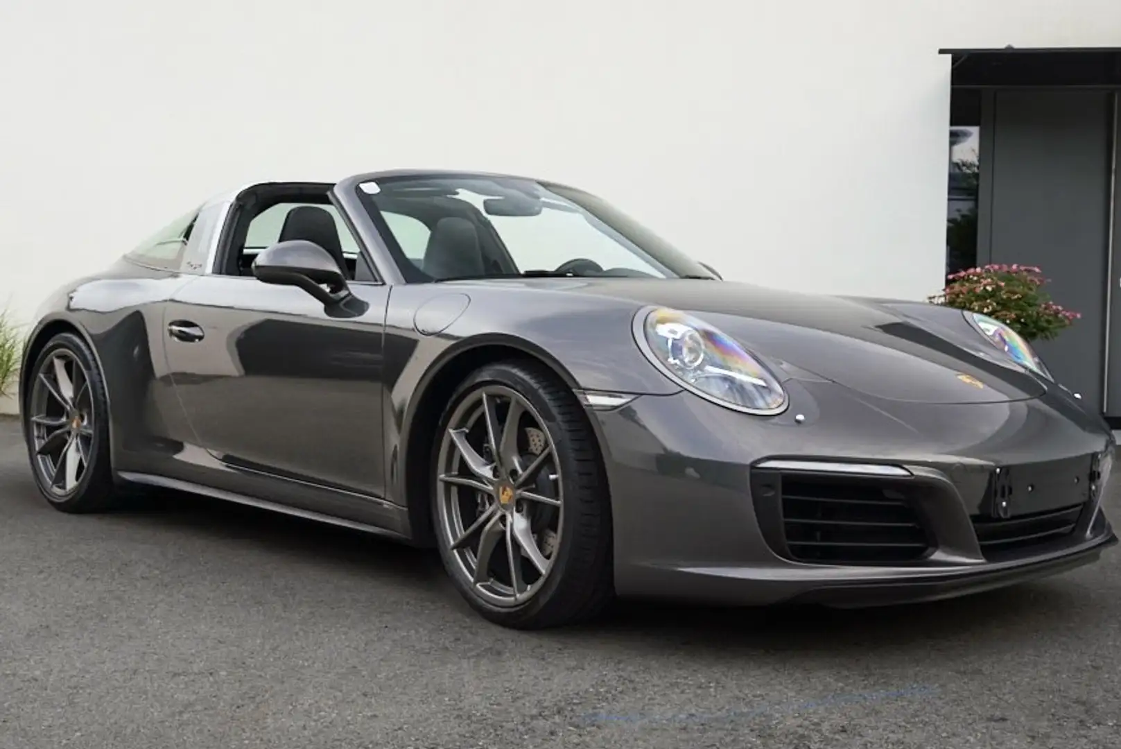 Porsche 991 911 991.2 Targa 4 PDK Grau - 1
