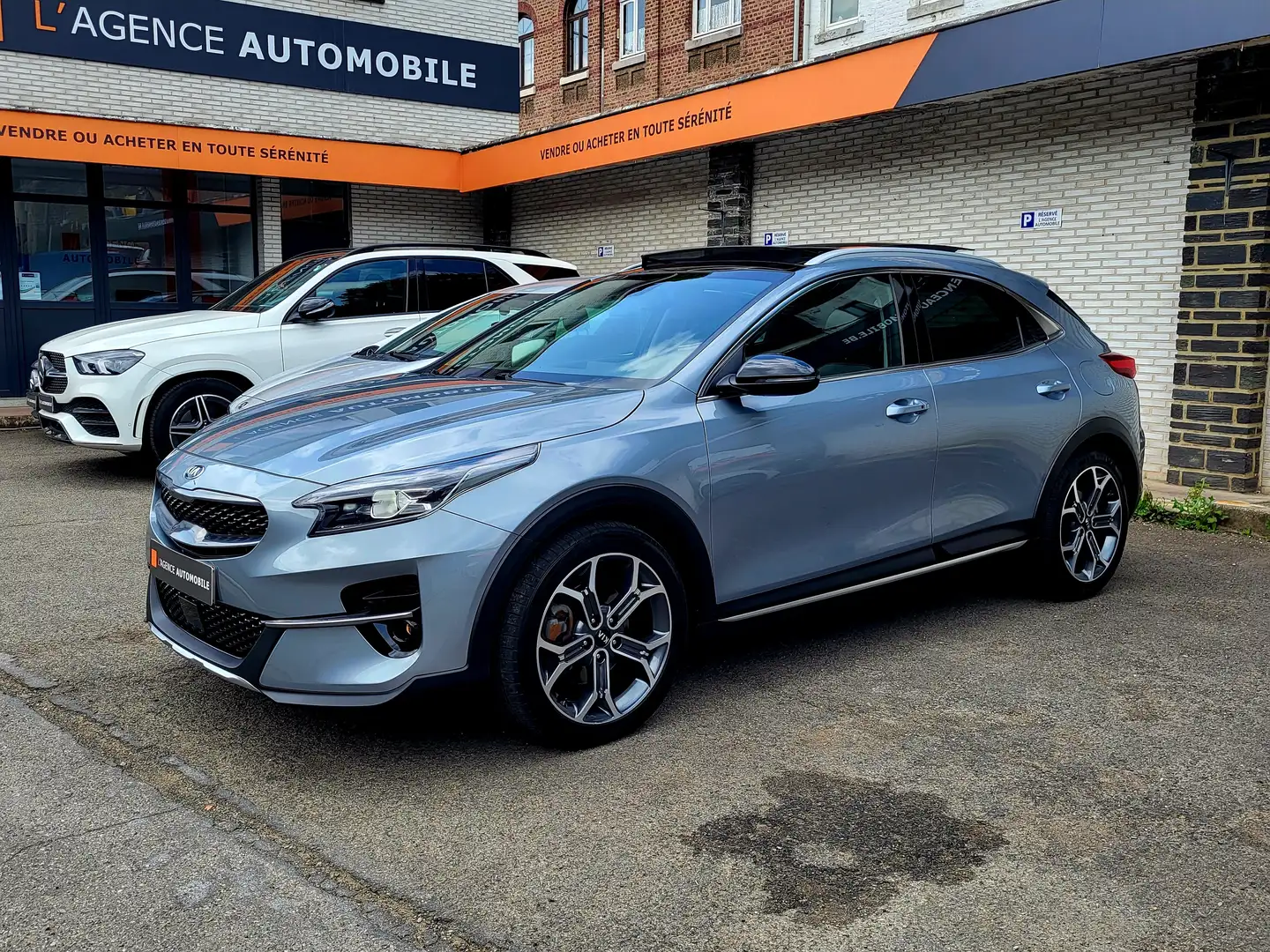Kia XCeed *BOOKED*1.4 T-GDi More ISG DCT CAMERA PANO GARANTI Gris - 2