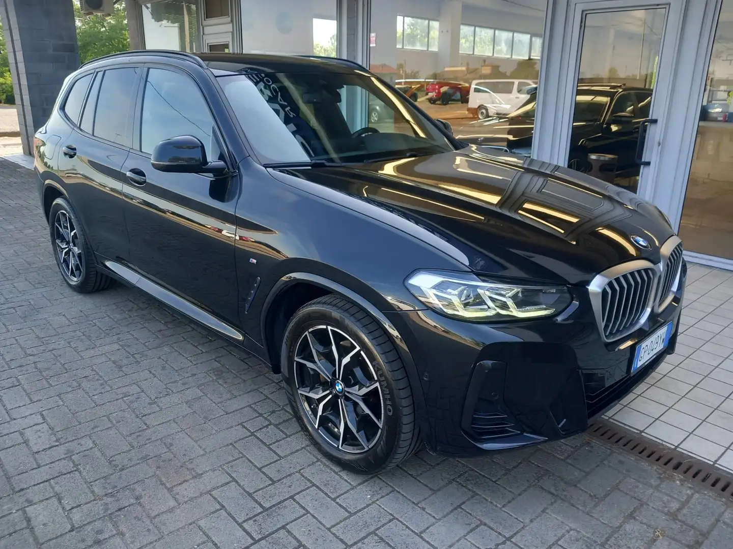 BMW X3 X3 xdrive20d mhev 48V Msport auto Zwart - 1