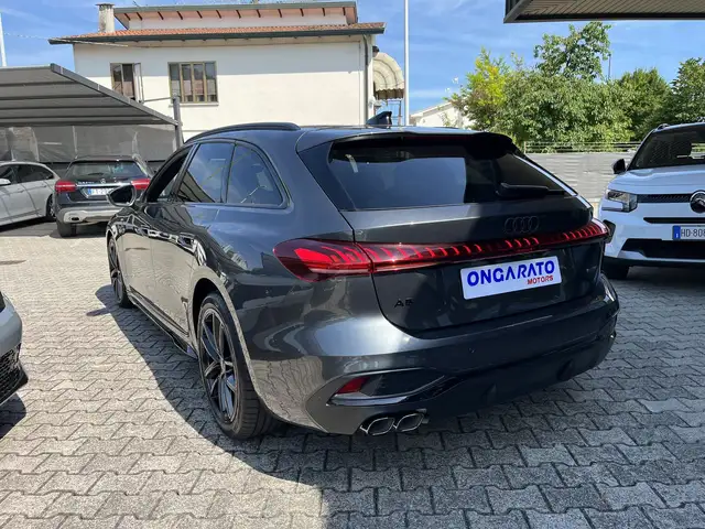 Audi A5 view 7