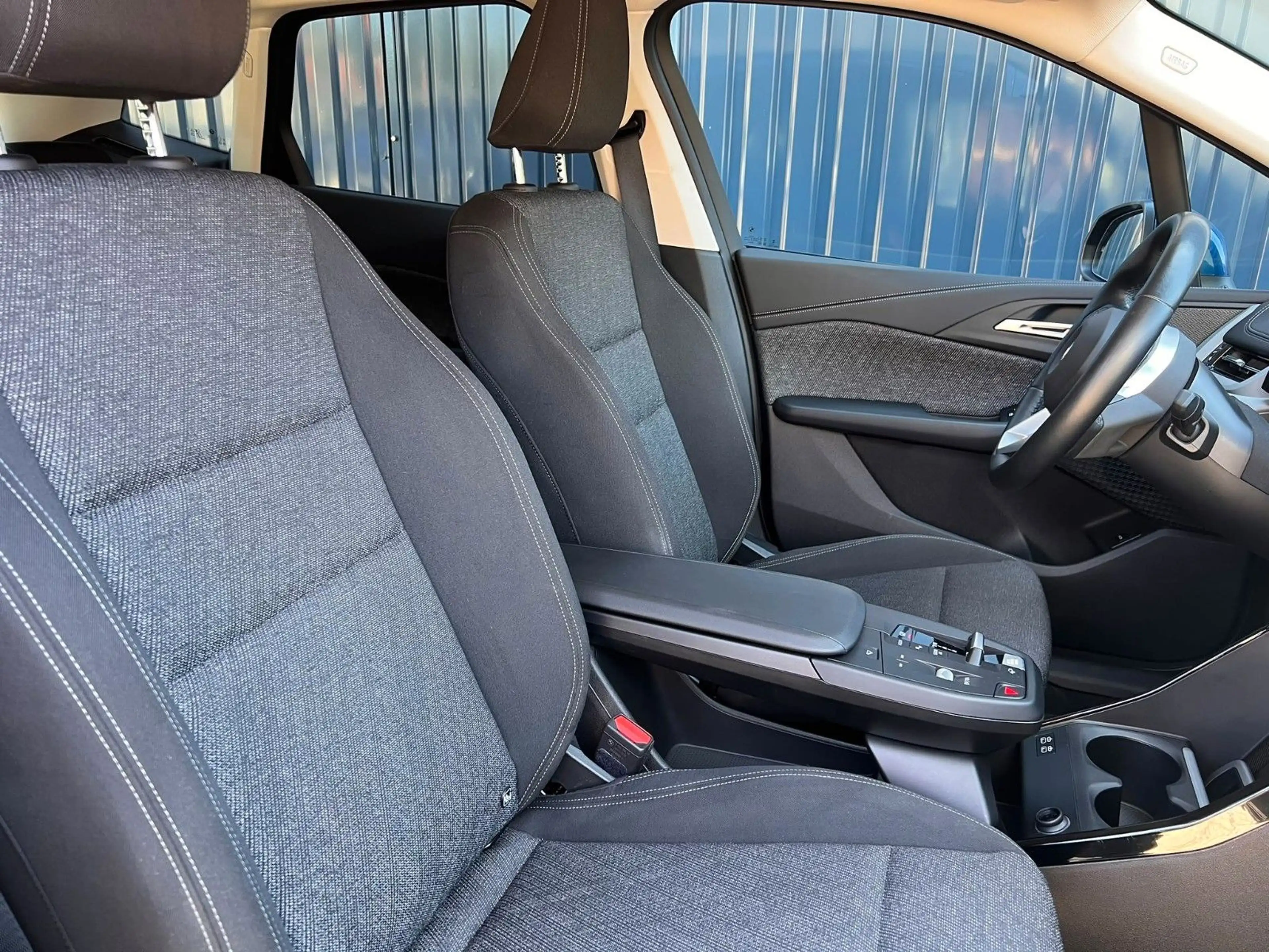BMW 218 /Kamera/Komfortzug/AdapLED — photo 12
