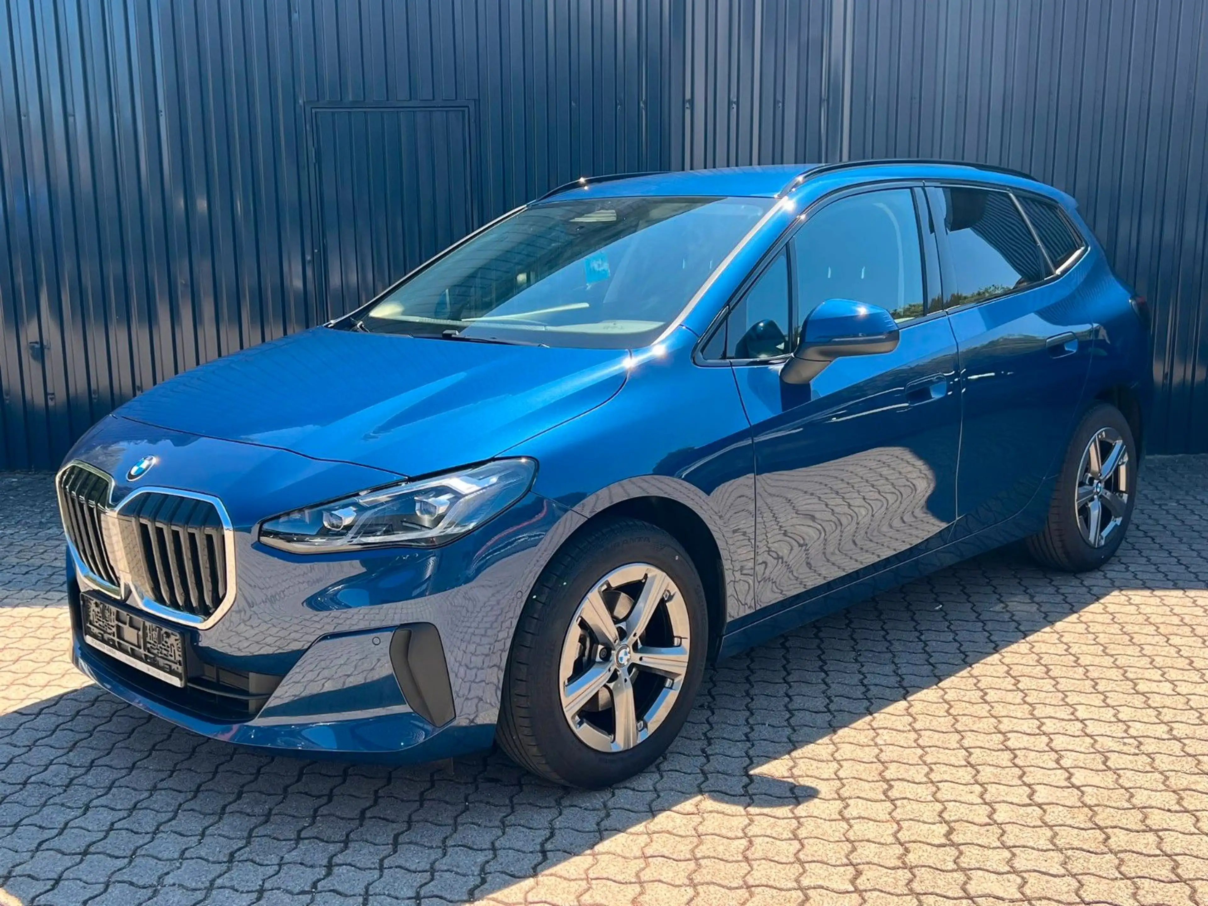 BMW 218 /Kamera/Komfortzug/AdapLED — photo 3