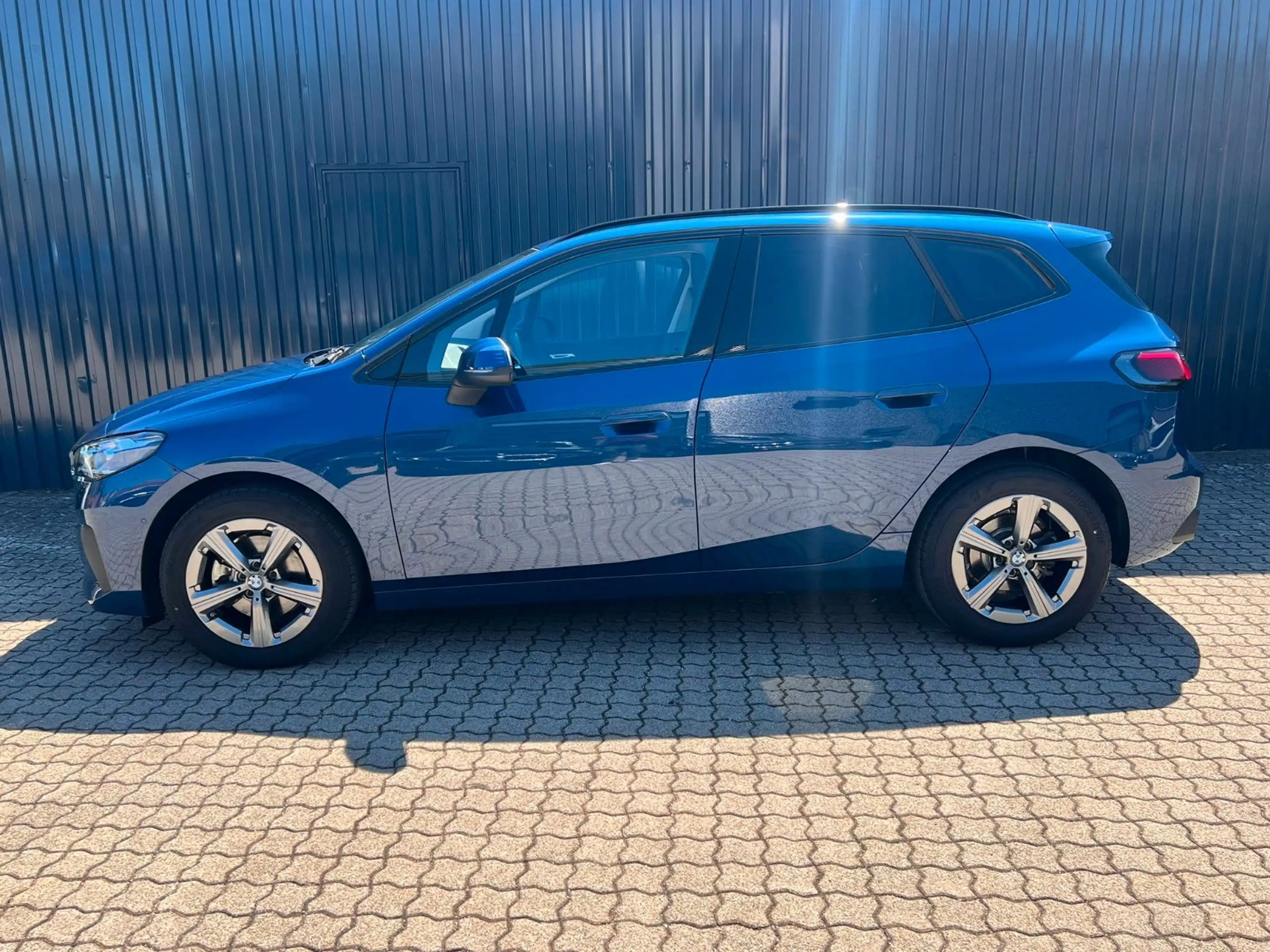 BMW 218 /Kamera/Komfortzug/AdapLED — photo 7