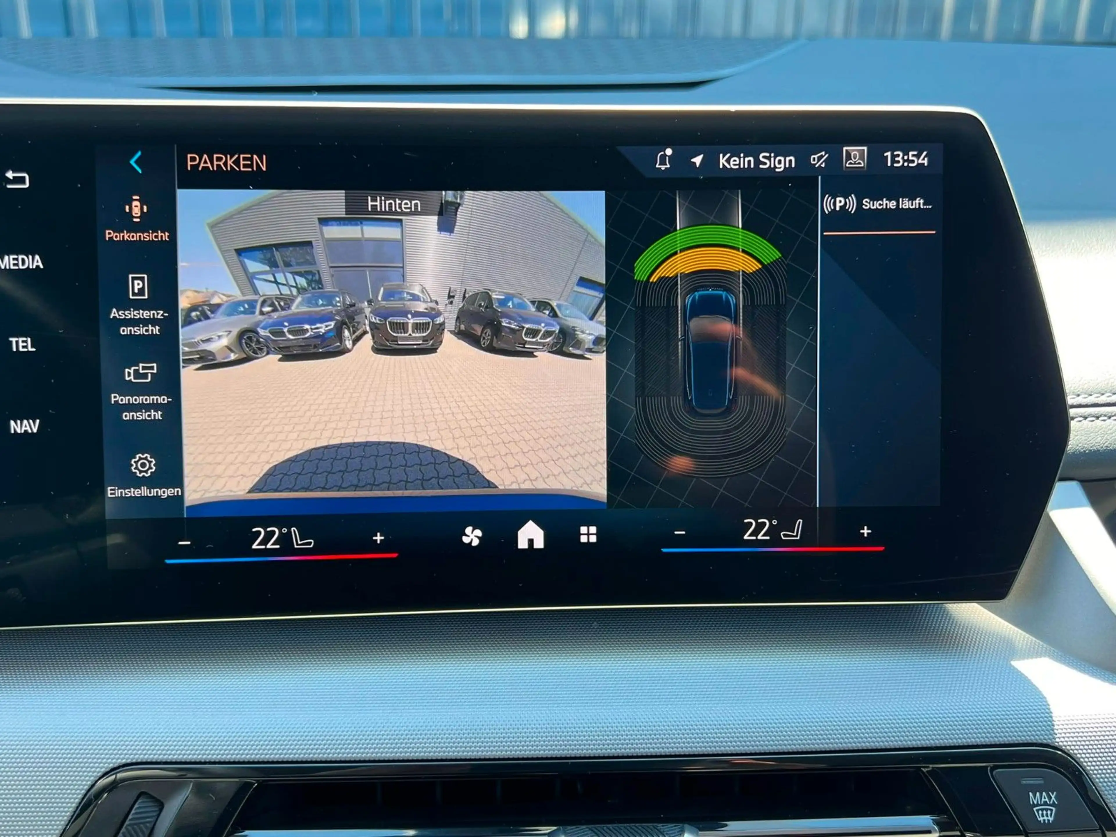 BMW 218 /Kamera/Komfortzug/AdapLED — photo 14