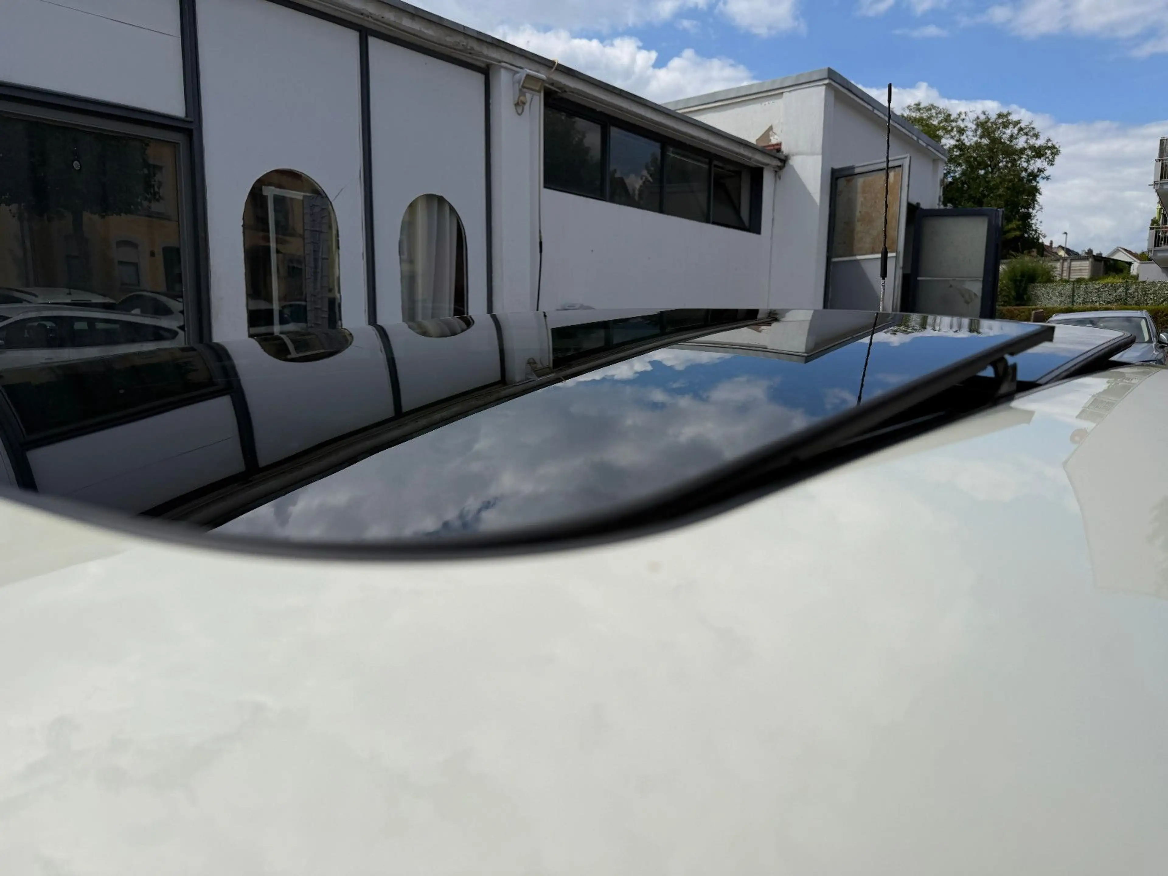 MINI One 1.4 Pepper Automatik 83TKM Klima Panorama — photo 8