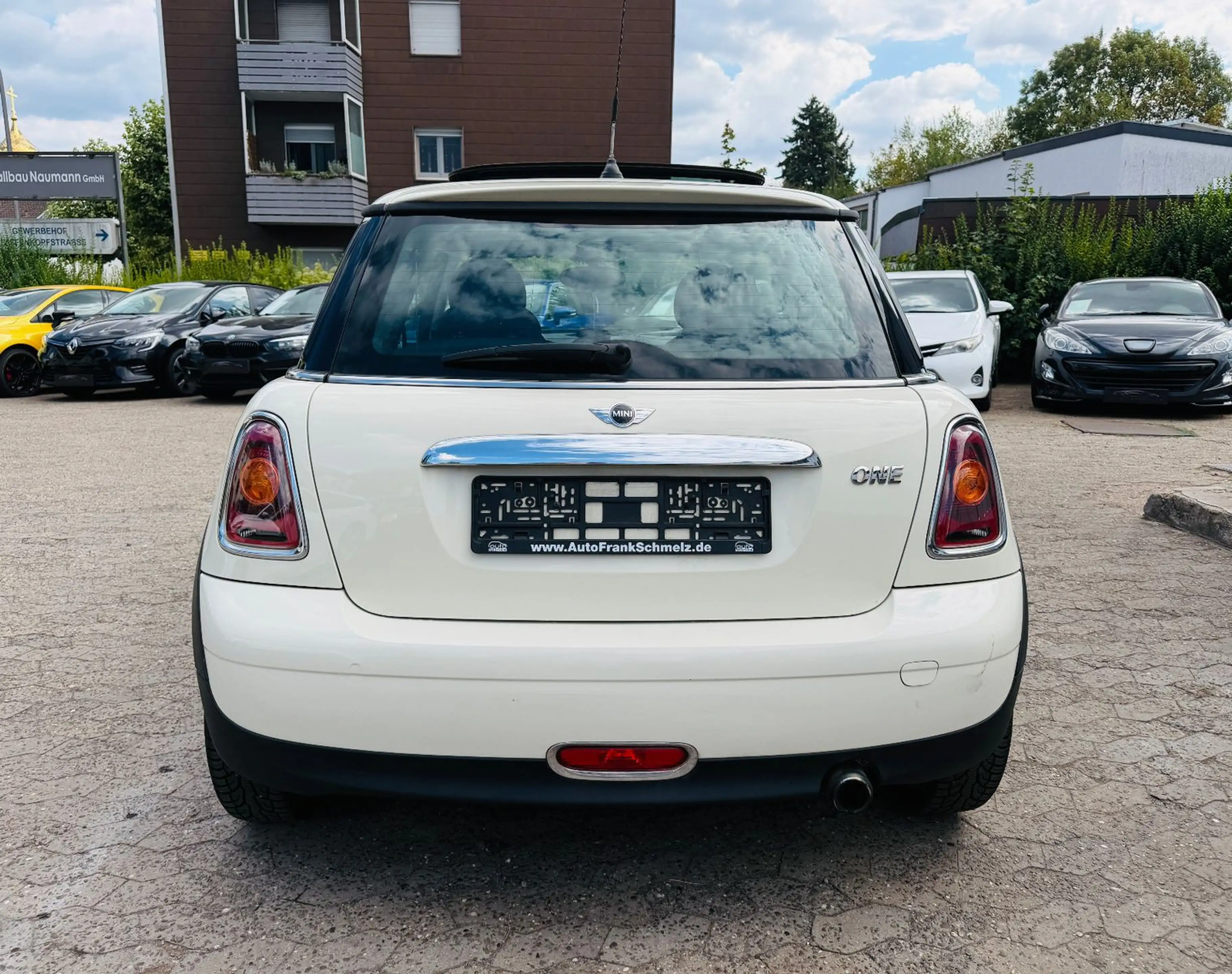 MINI One 1.4 Pepper Automatik 83TKM Klima Panorama — photo 5