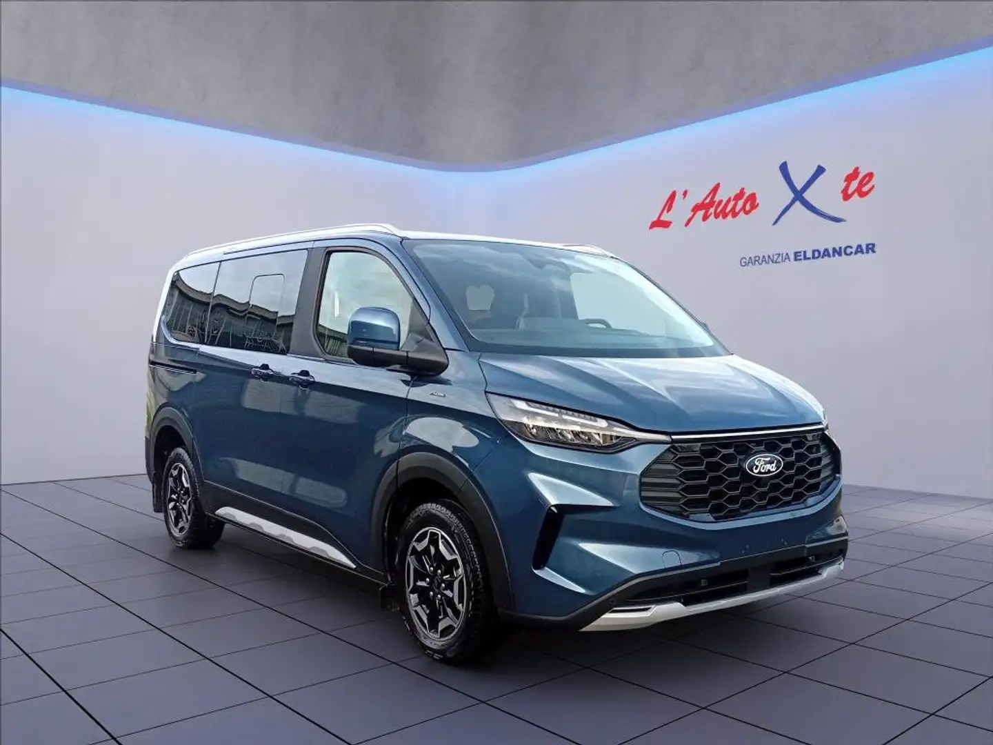 Ford Tourneo Custom V710 320 2.0 ecoblue 170cv Active L1H1 A8 Bleu - 1