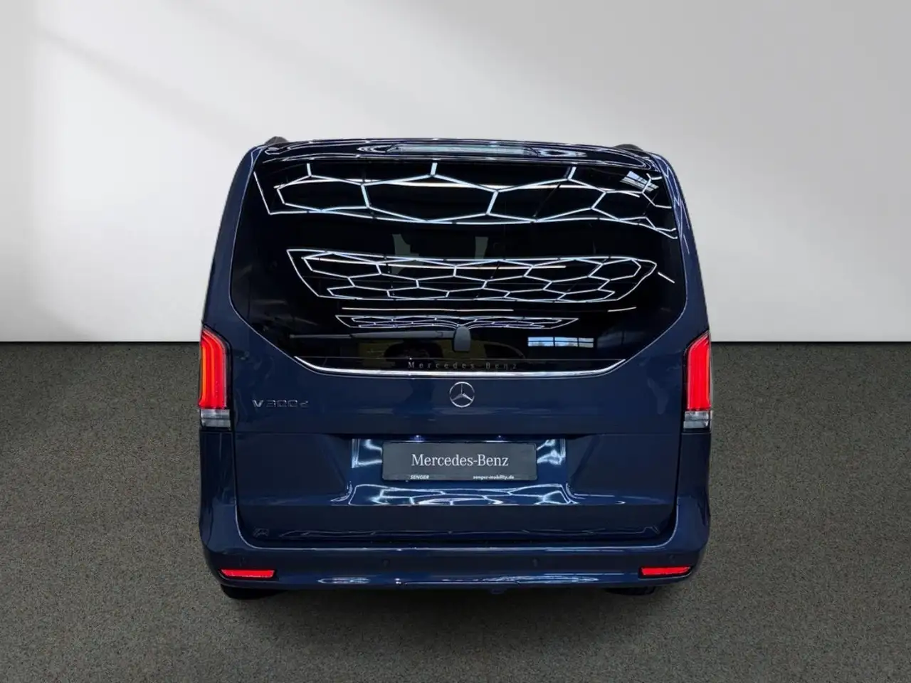Mercedes-Benz V 300 d Style lang Distr. Standhzg AHK2,5t 360° 6
