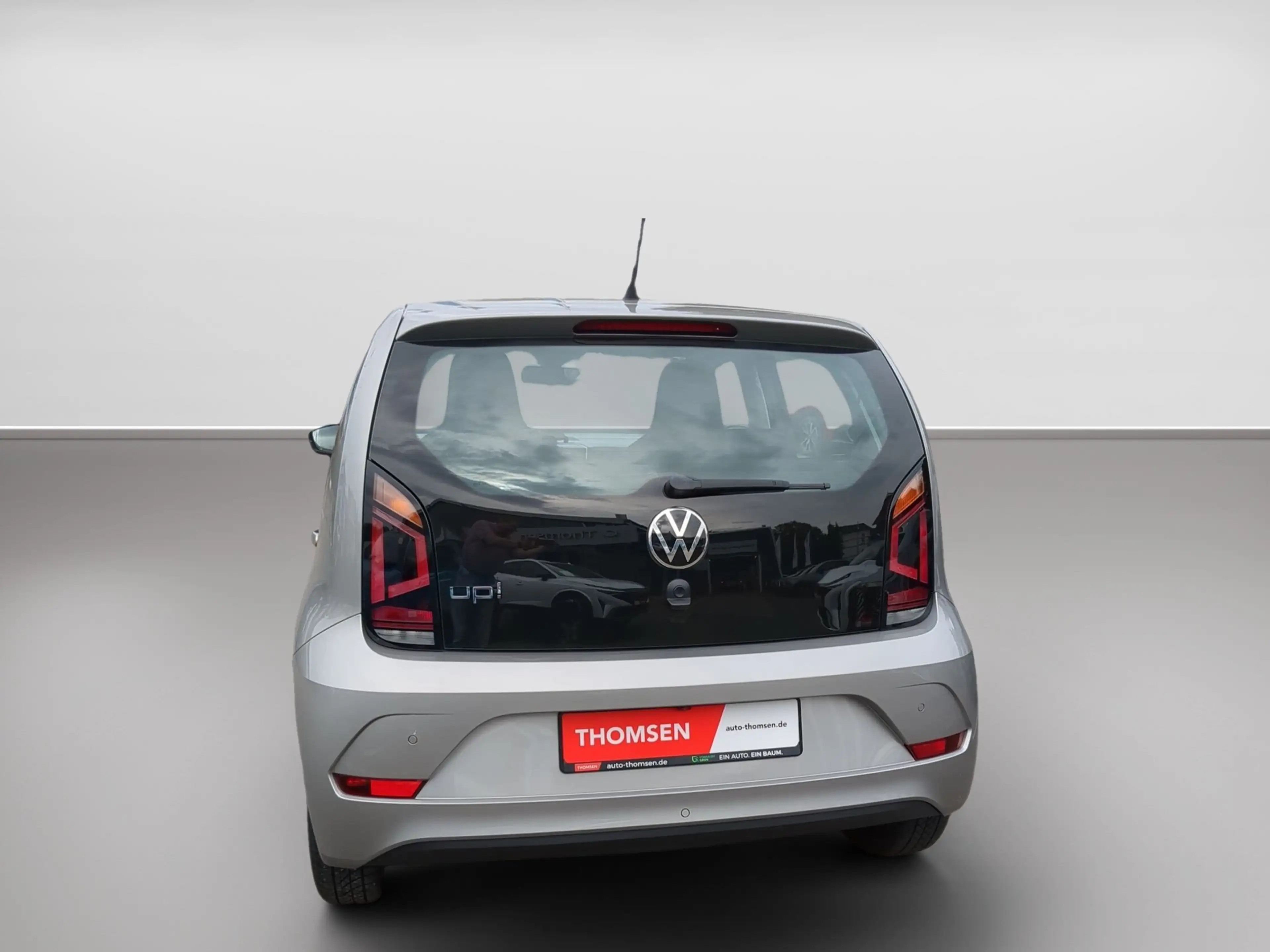 Volkswagen up! 1.0 Club Winterp.+Kam.+PDC+SHZ+Facelift — photo 6