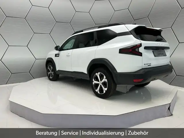 Dacia Bigster view 3