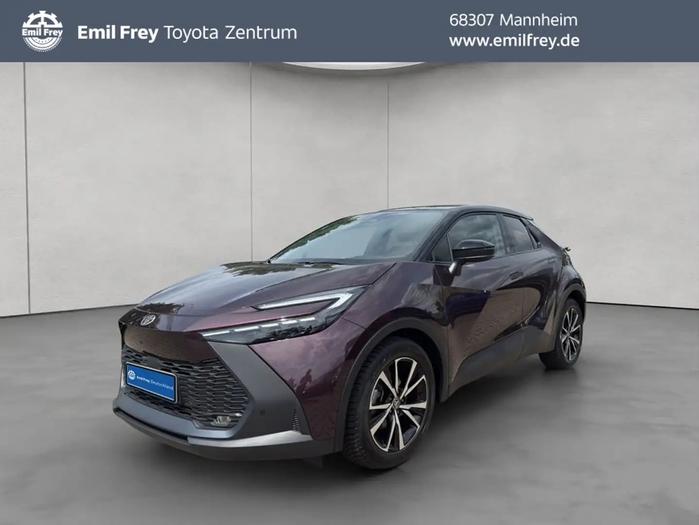 Toyota C-HR 1.8 Hybrid Team Deutschland Rot - 1