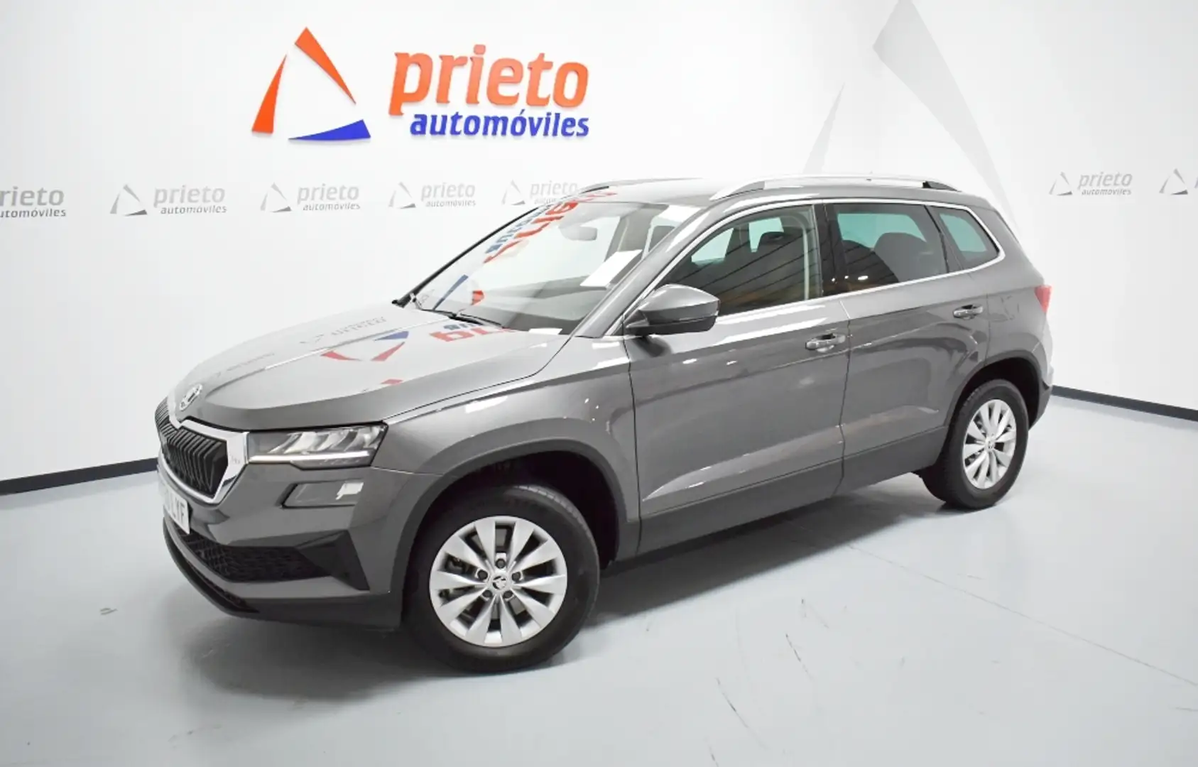 Skoda Karoq 2.0TDI AdBlue Ambition 4x4 DSG 110kW Gris - 1