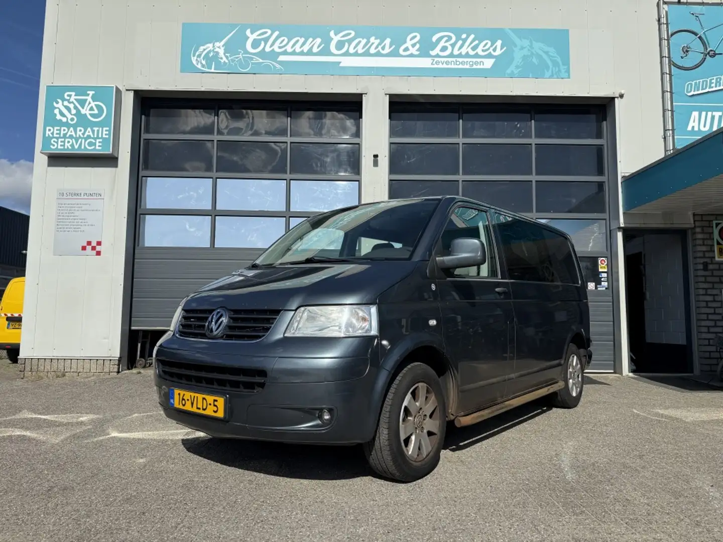 Volkswagen Transporter DC Automaat TDI 128 KW 2.5 Blauw - 1