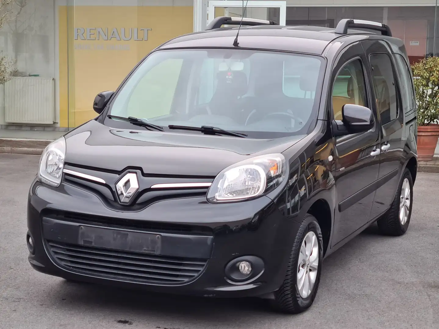 Renault Kangoo BENZINE 84Kw EURO 6B L.EZ O.K Année 2016 Nero - 1