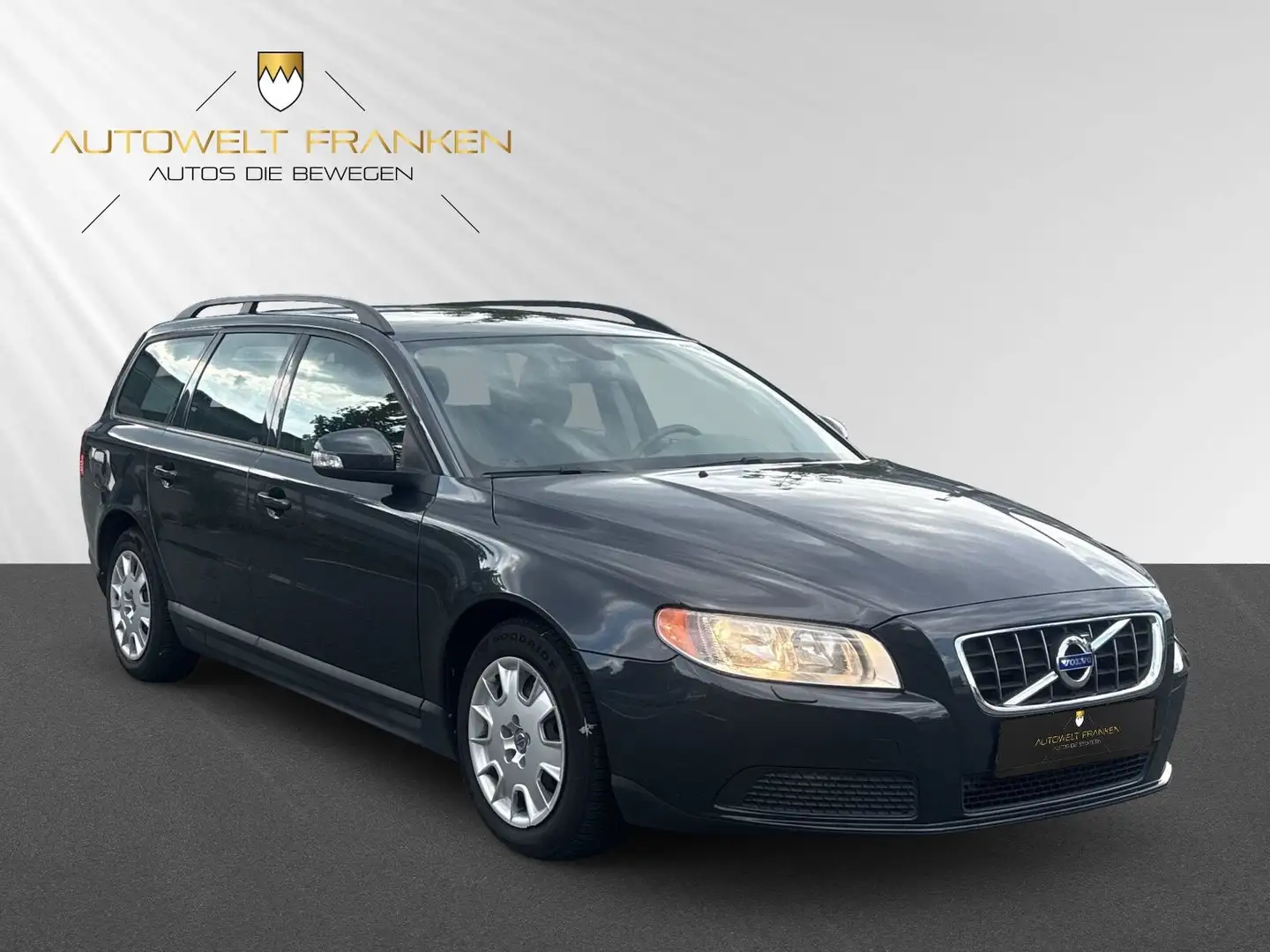 Volvo V70 1.6 D DRIVe *SCHECKHEFT BEI VOLVO*TEMPO*SHZ* Gris - 1