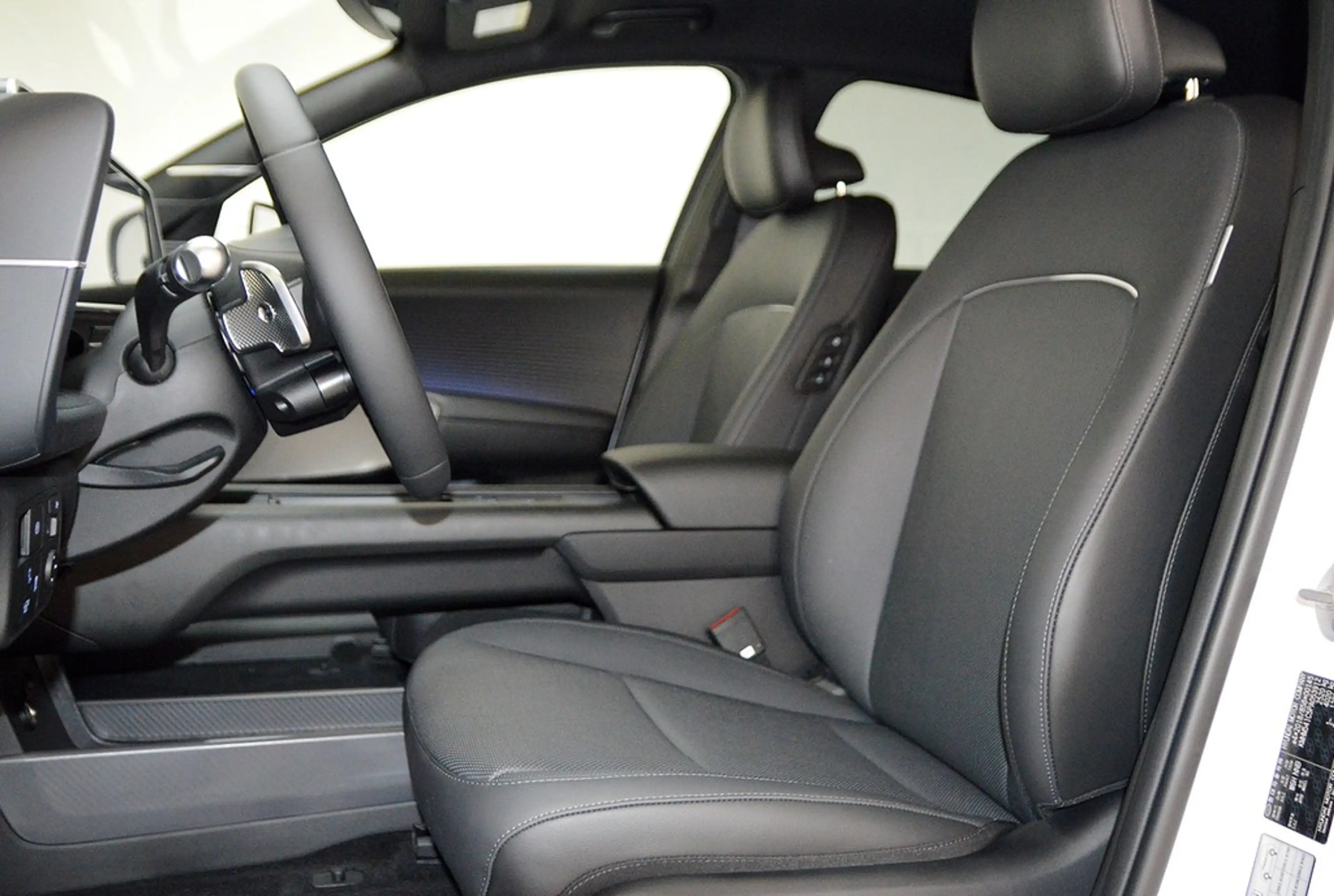 Hyundai IONIQ 6 77 kWh 4WD UNIQ WP*BOSE*18" — photo 9