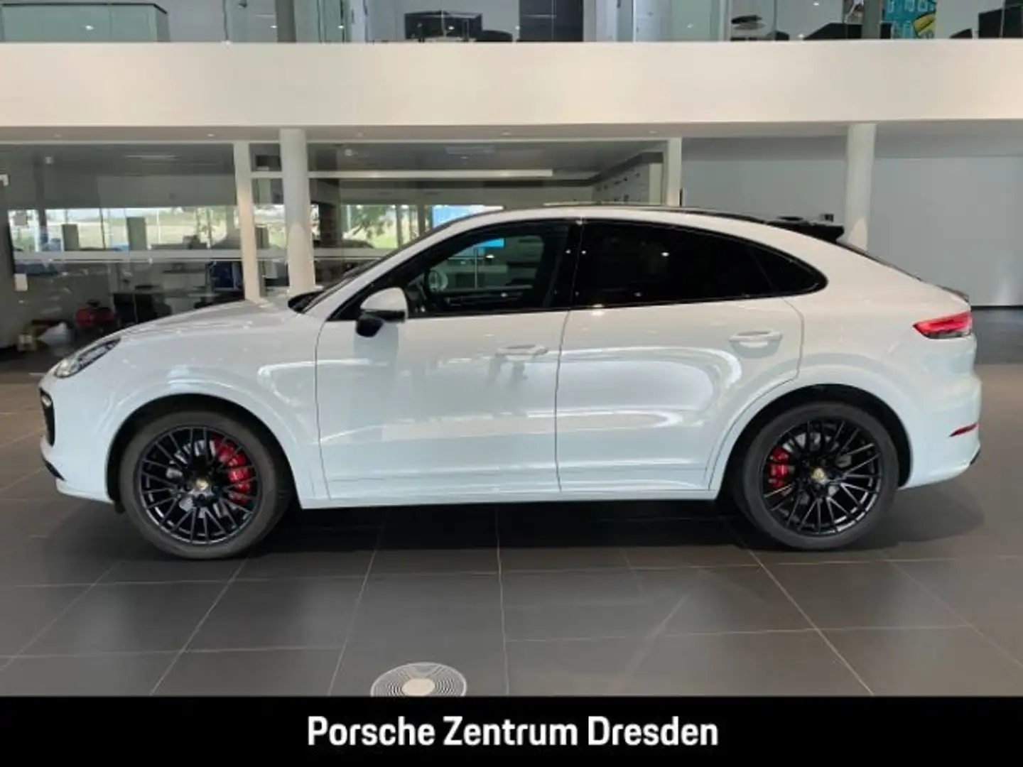 Porsche Cayenne GTS Coupe*Ambientebeleuchtung*BOSE Weiß - 2