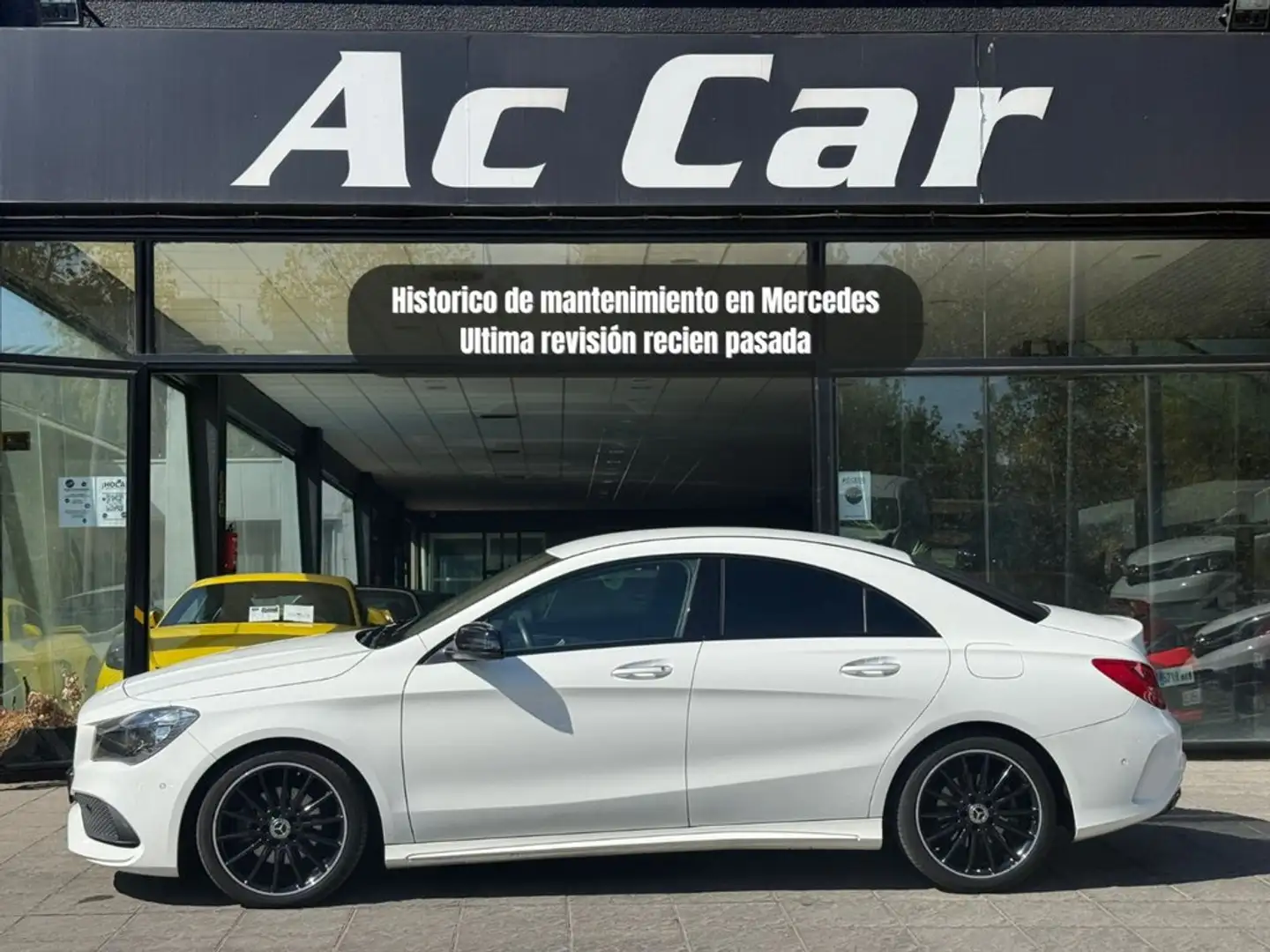 Mercedes-Benz CLA 180 Blanco - 1