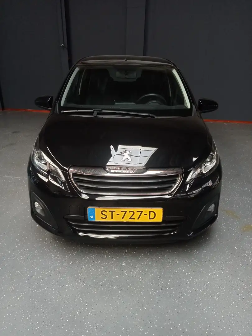 Peugeot 108 1.0 e-VTi Active Zwart - 2
