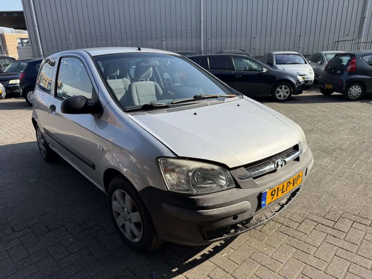 Hyundai Getz 1.3i GL Gris - 2