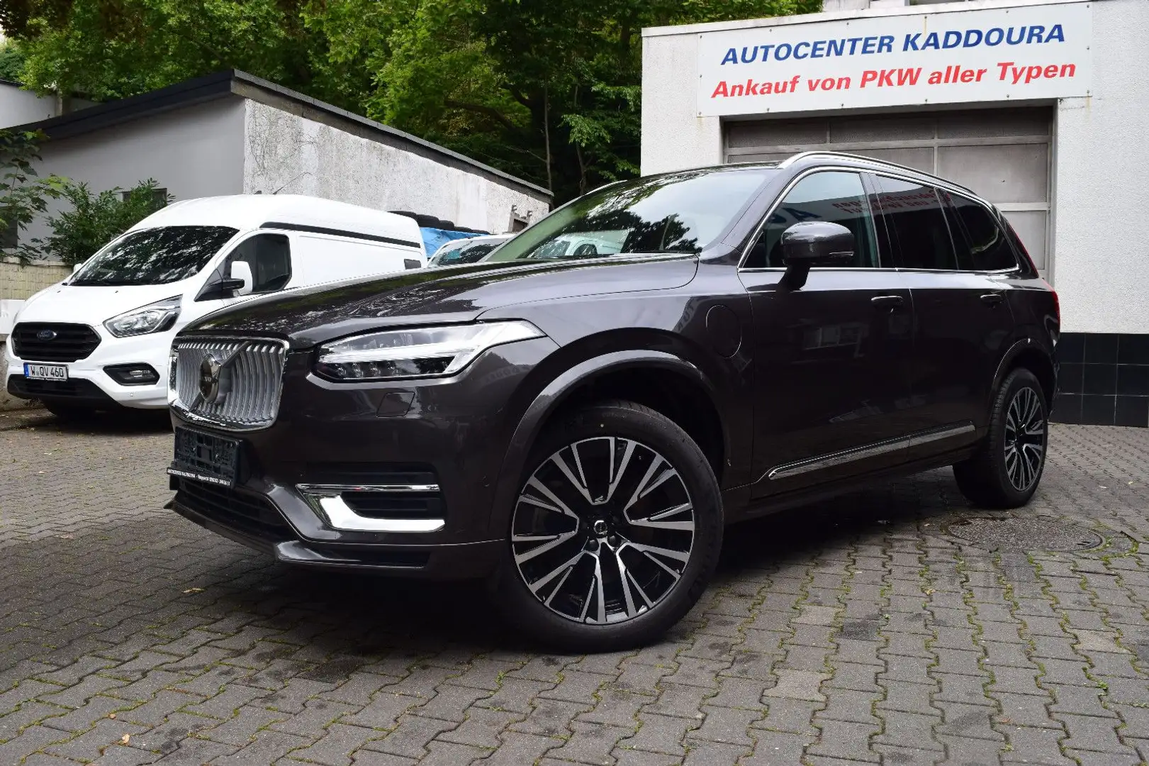 Volvo XC90 T8Plus Bright AWD,PANO,He-up,360°,Blis+ACC Grijs - 1