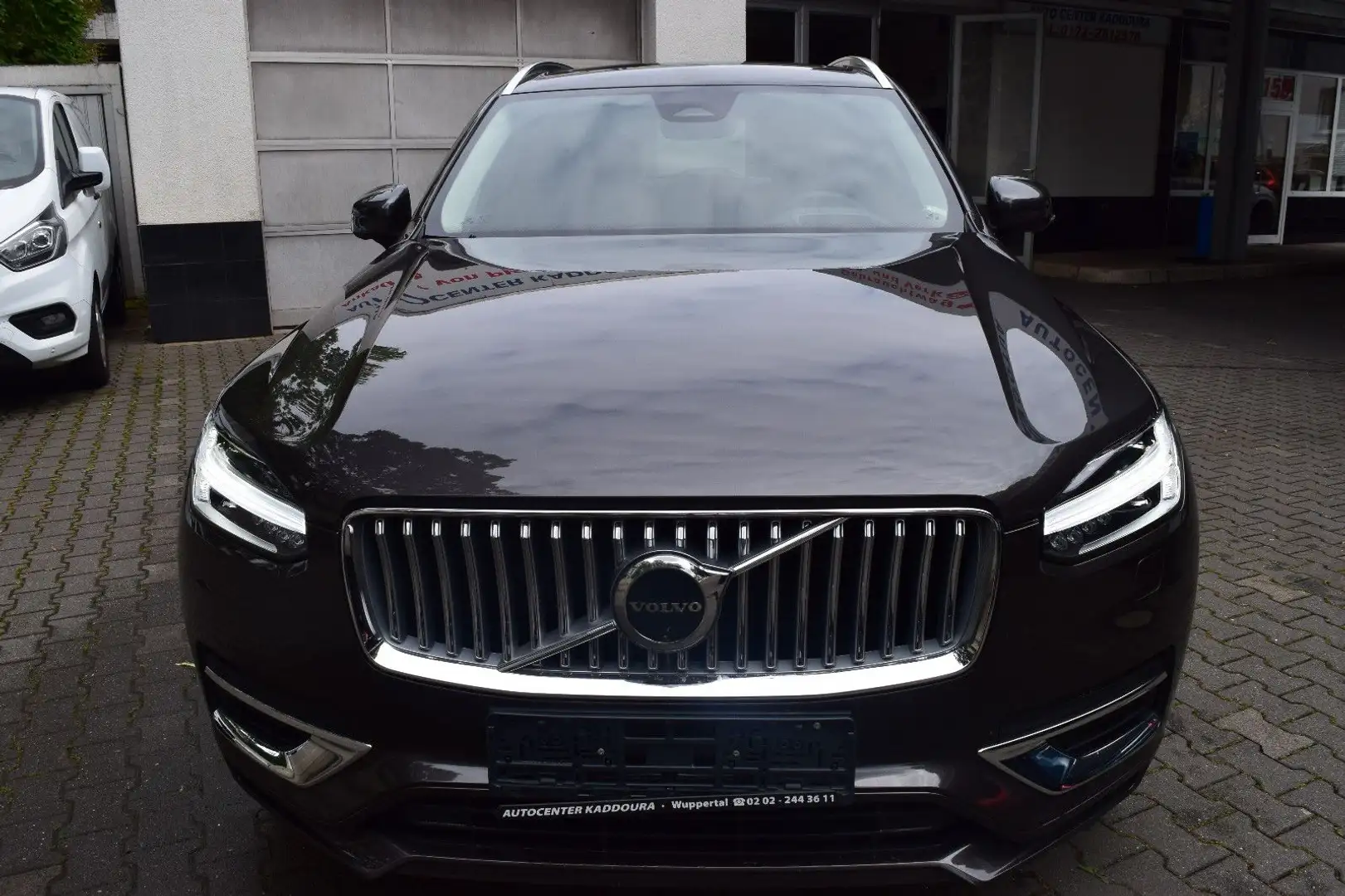 Volvo XC90 T8Plus Bright AWD,PANO,He-up,360°,Blis+ACC Grijs - 2