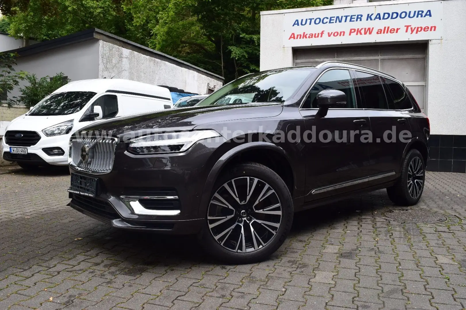 Volvo XC90 T8Plus Bright AWD,PANO,He-up,360°,Blis+ACC Šedá - 1