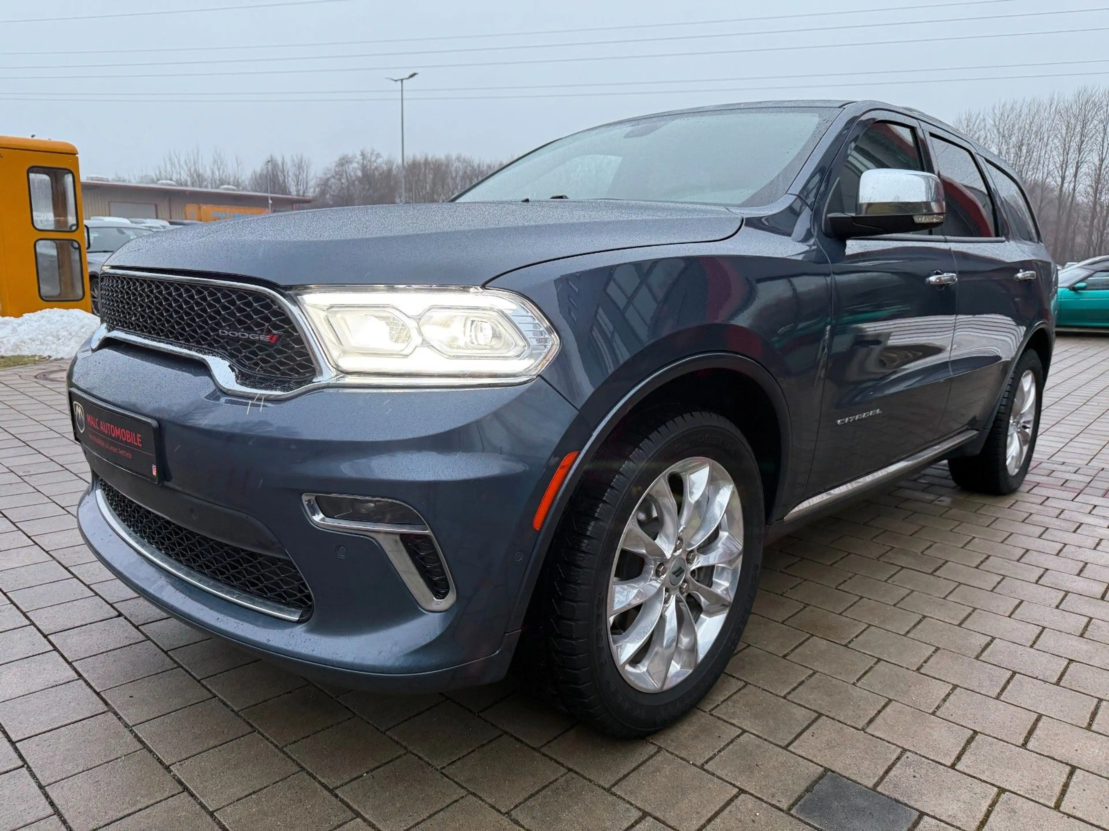 Dodge Durango Citadel 4x4 Navi 6-sitze — photo 3