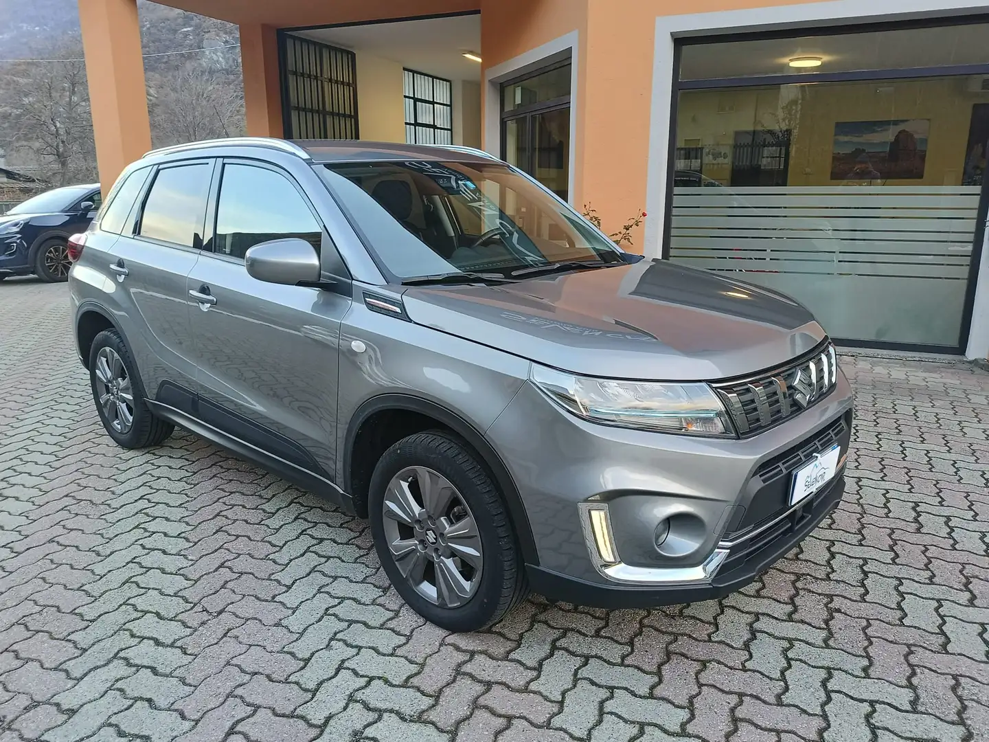 Suzuki Vitara Vitara II 2018 1.4h Cool 4wd allgrip Grigio - 2