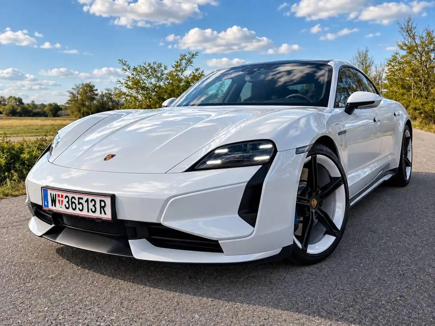 Porsche Taycan Porsche Taycan Turbo Facelift | Approved 10/27 | MwSt. | Mission E Sonderausführung Weiß - 1