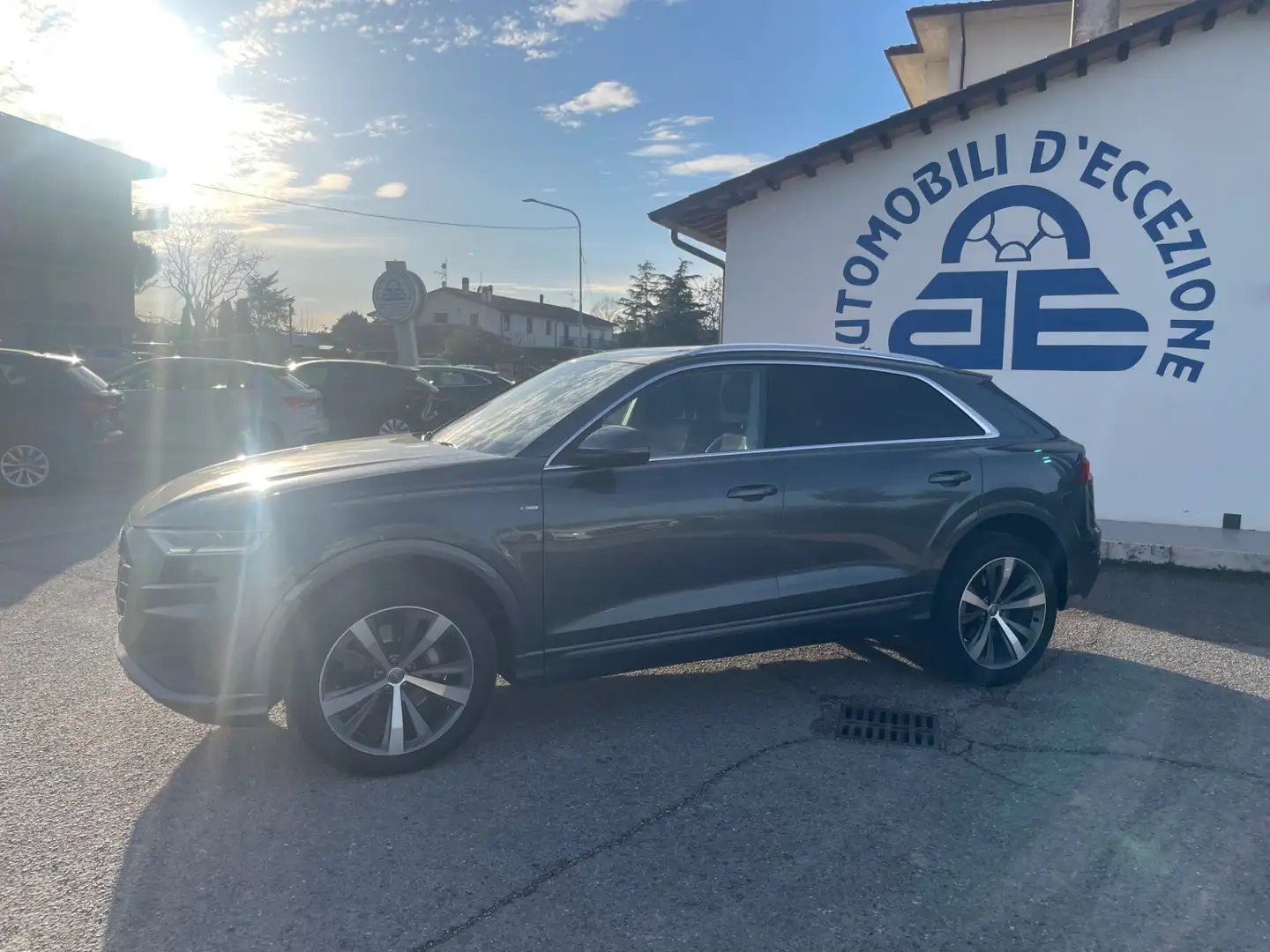 Audi Q8 50 TDI 286 CV quattro tiptronic S-line Grigio - 2