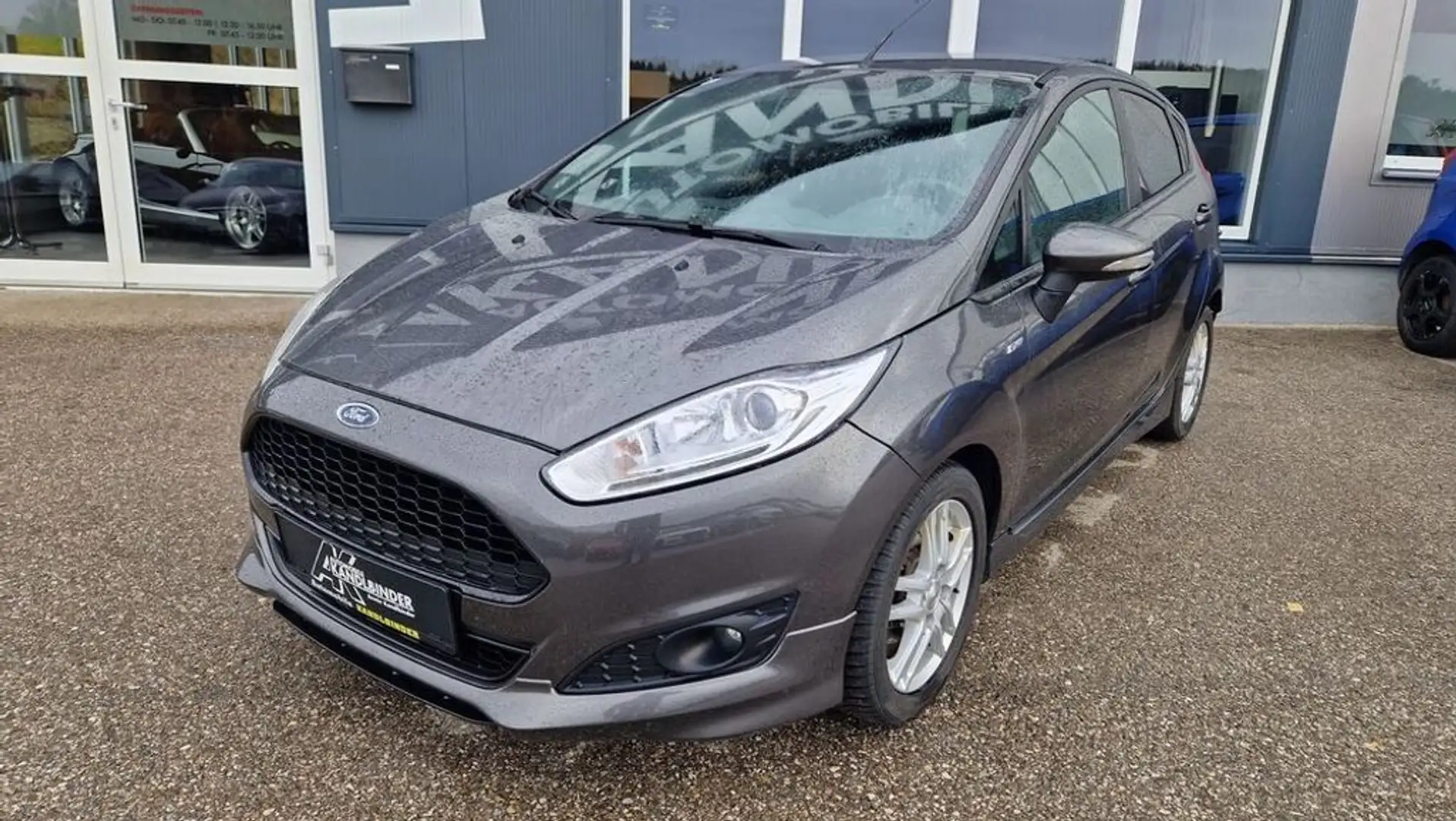 Ford Fiesta ST-Line Grau - 1