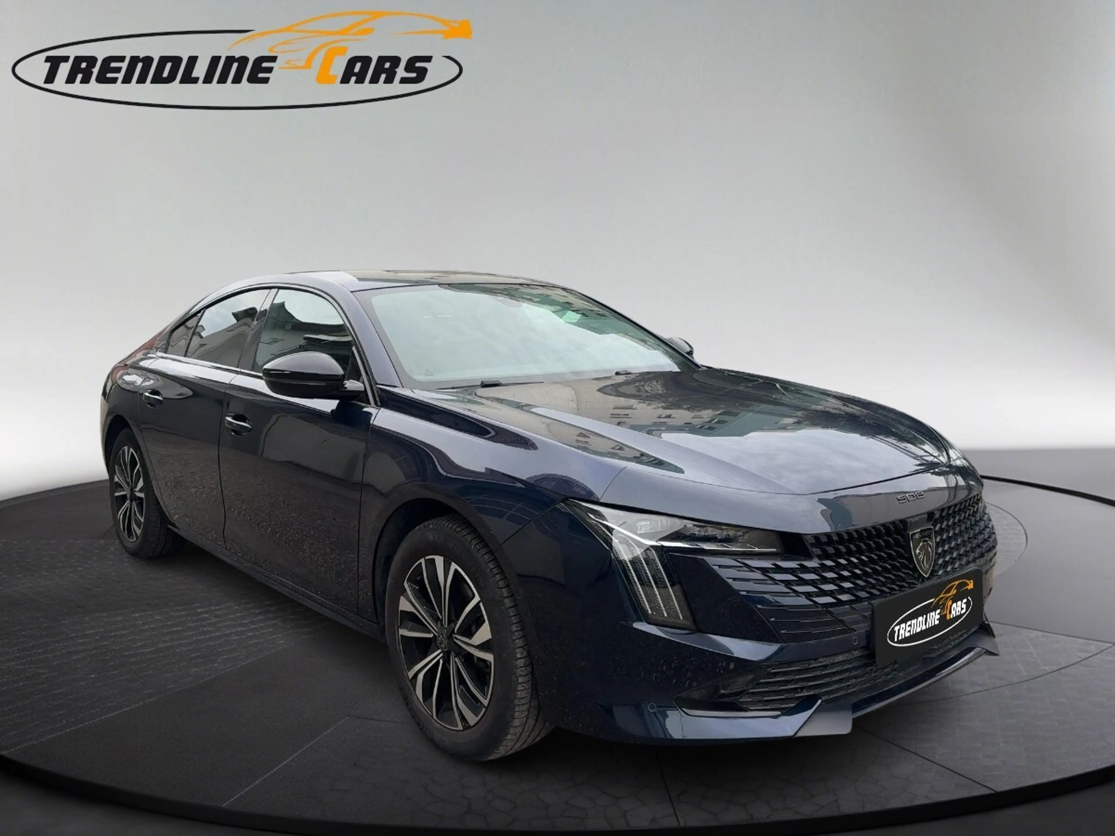 Peugeot 508 PureTech 130 EAT8 Allure Pack Aut. — photo 2