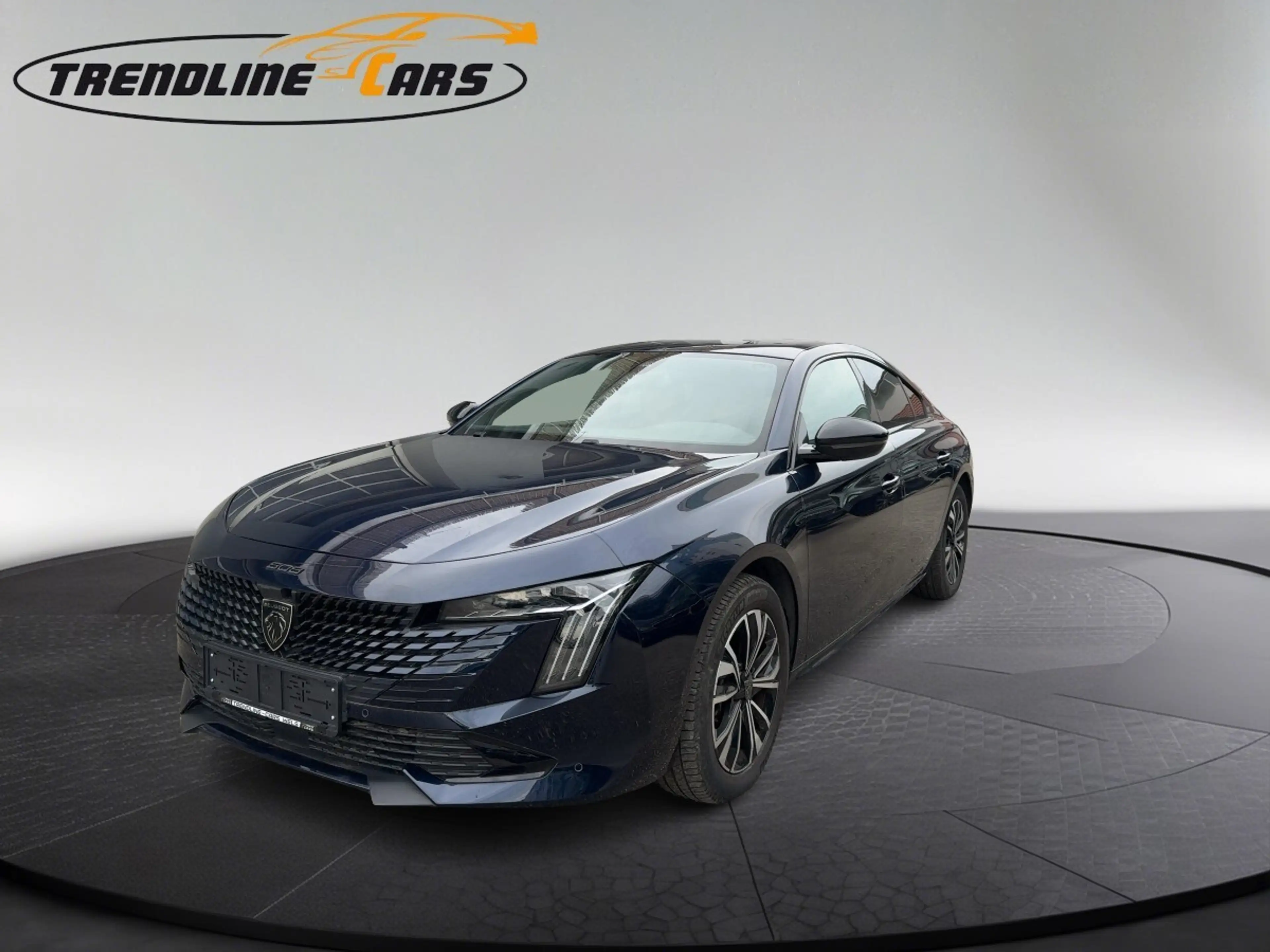 Peugeot 508 PureTech 130 EAT8 Allure Pack Aut. — photo 15