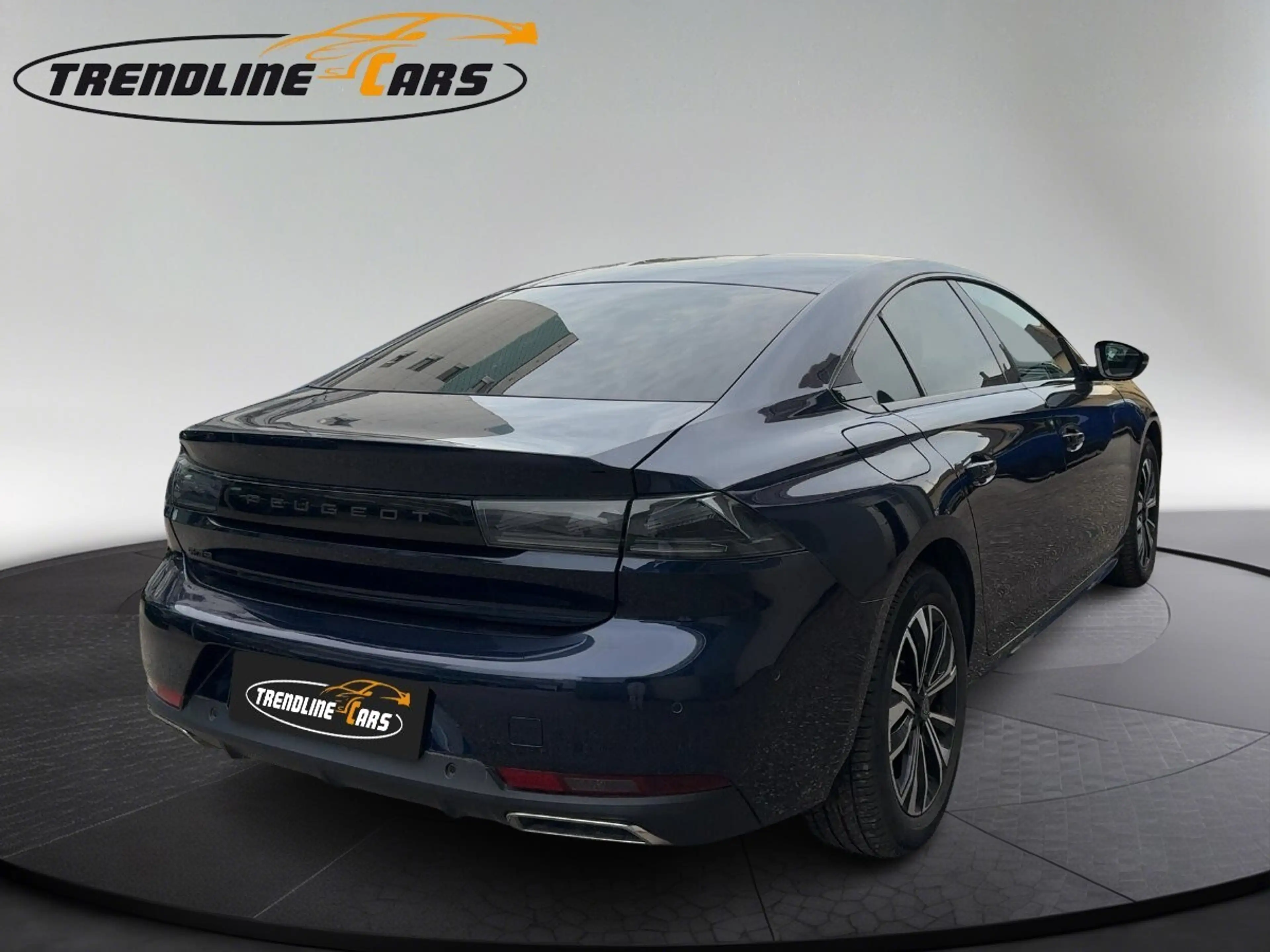 Peugeot 508 PureTech 130 EAT8 Allure Pack Aut. — photo 3
