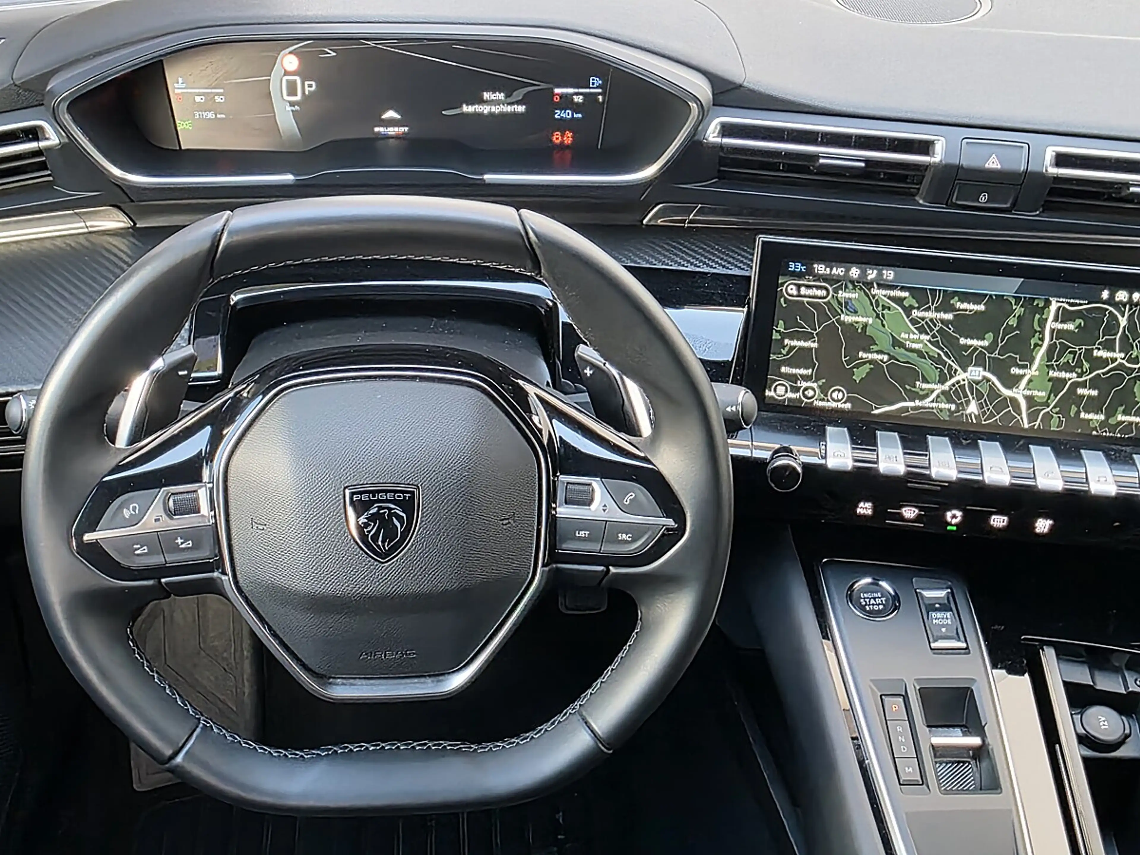 Peugeot 508 PureTech 130 EAT8 Allure Pack Aut. — photo 11