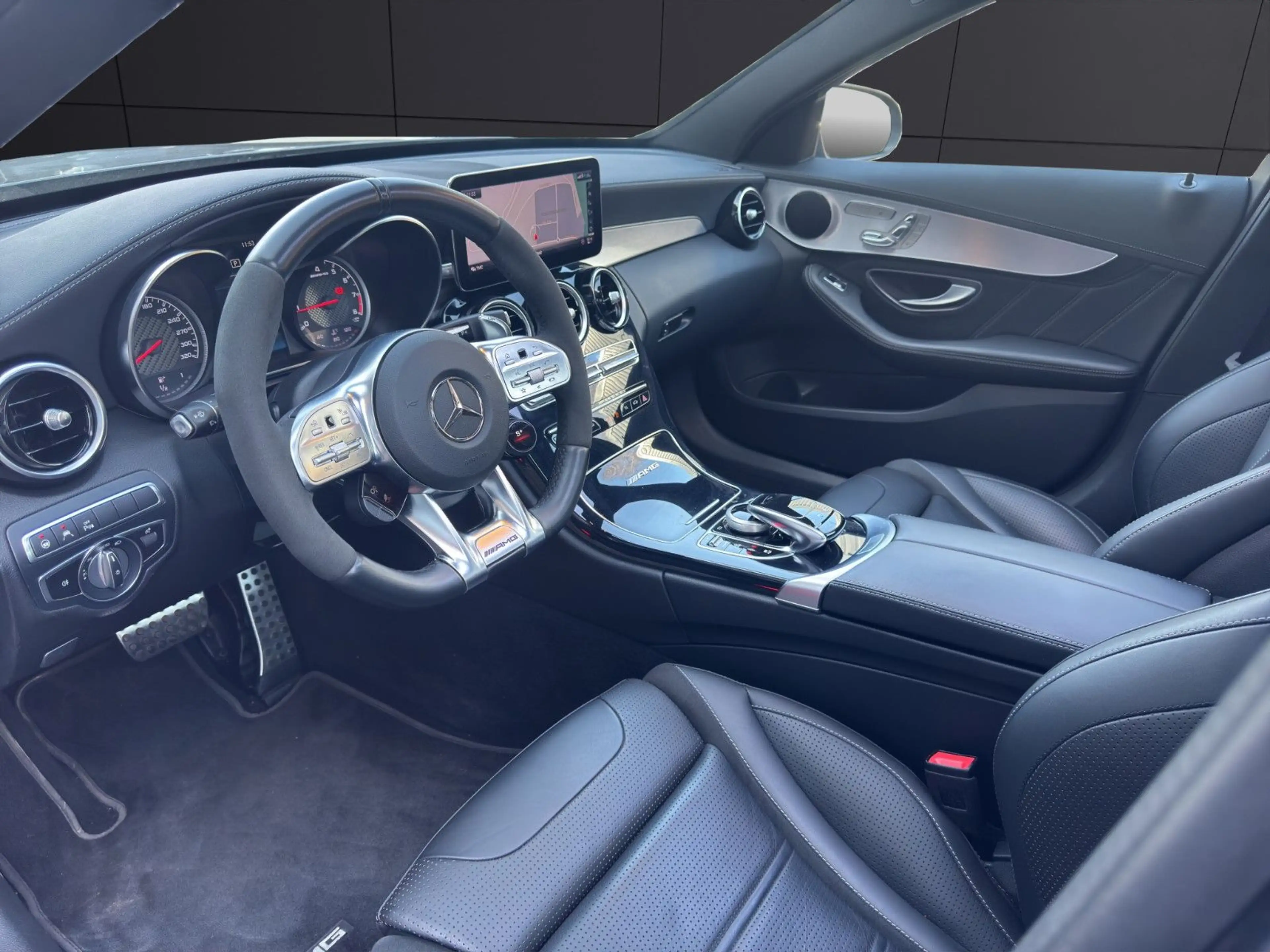 Mercedes-Benz C 63 AMG *Pano*Rkü*Dab*Memory*12% reduziert — photo 10