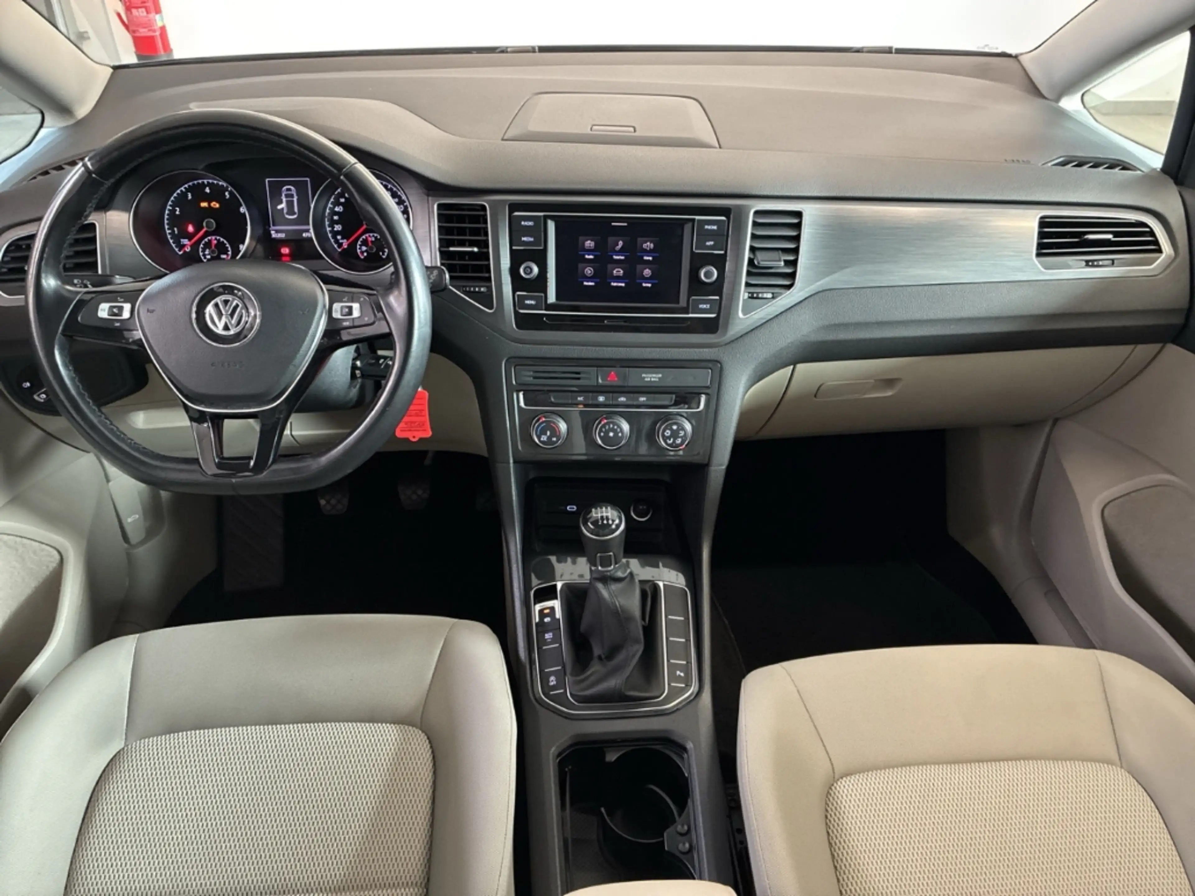 Volkswagen Golf Sportsvan VII 1.0 TSI Comfortline PDC Klima — photo 7