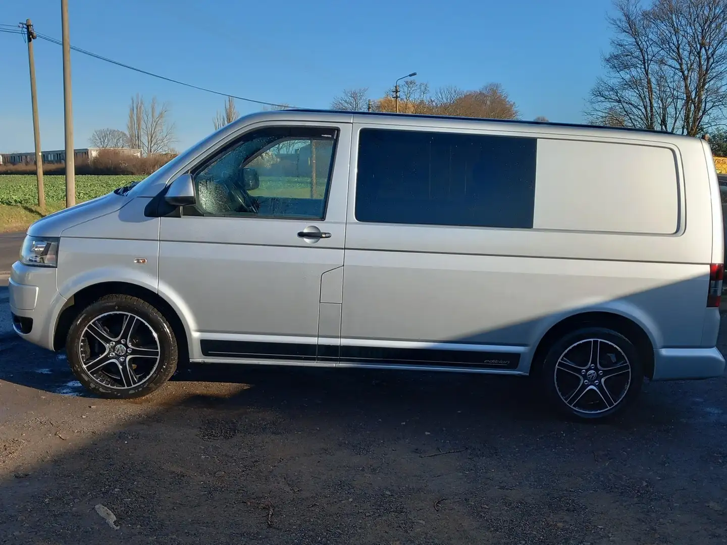 Volkswagen T5 Transporter TDI (BiTDI) 4MOTION DSG - 2