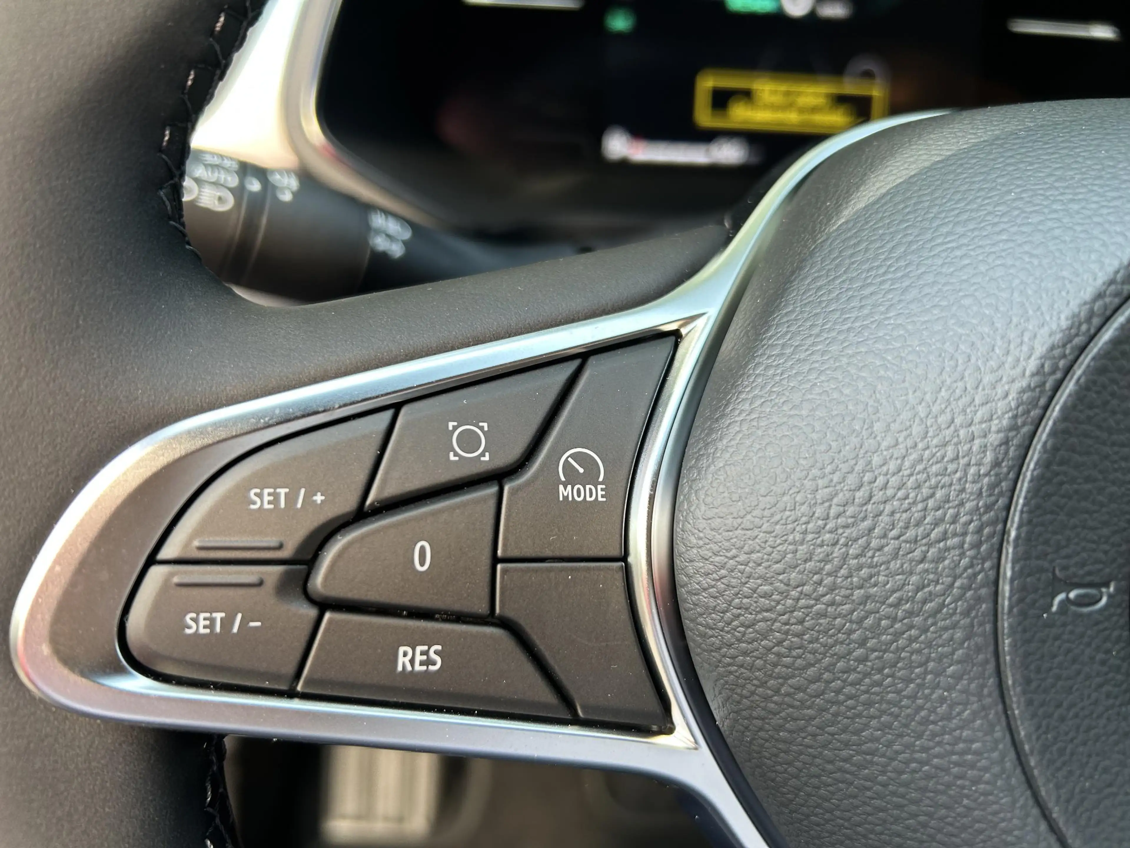 Mitsubishi Grandis 1.8 HEV Intense | Demo | Achteruitrijcamera | Clim — photo 18