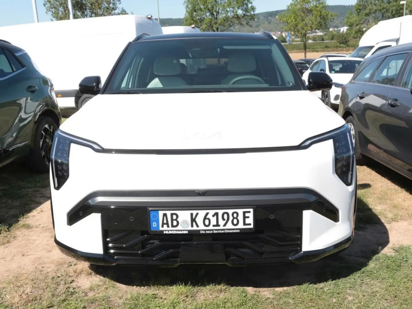 Kia EV3 81,4 kWh GT-Line Navi Panorama HeadUp 360° Blanc - 2