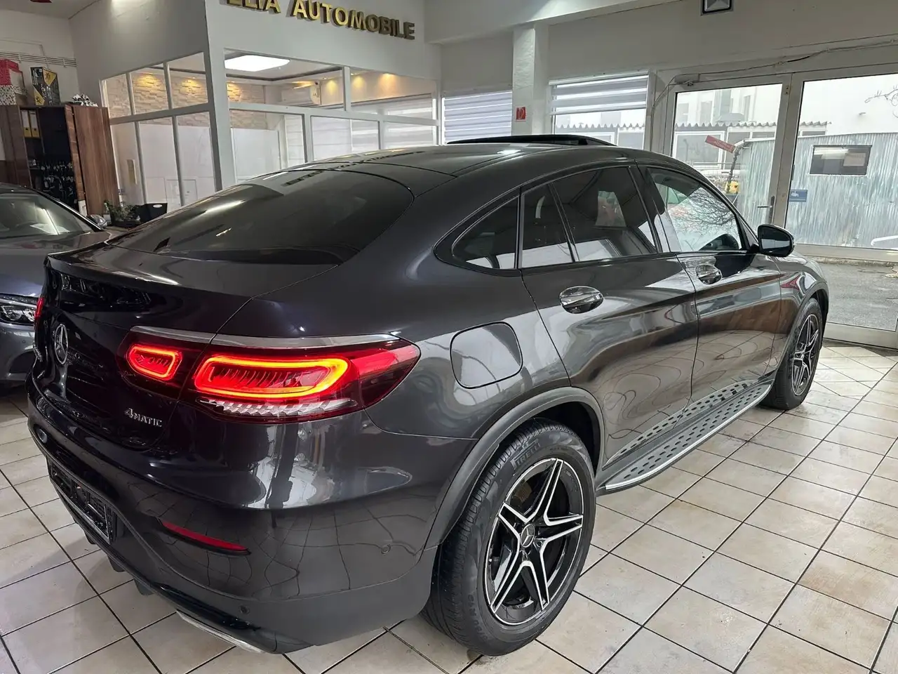 Mercedes-Benz GLC 300