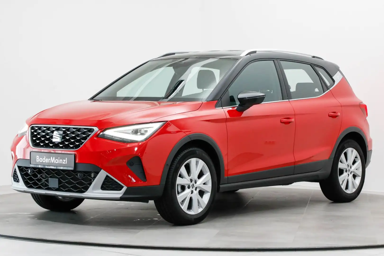 SEAT Arona 1.0 TSI DSG Xperience Kam. SHZ CarPlay Rot - 2