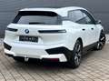 BMW iX 50 xDrive *2-Achs Luft*Pano*AutobahnAss*AHK Bílá - thumbnail 10