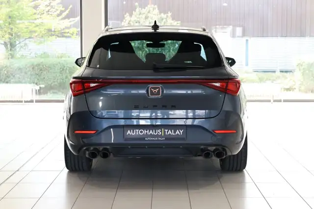 Cupra Leon view 8