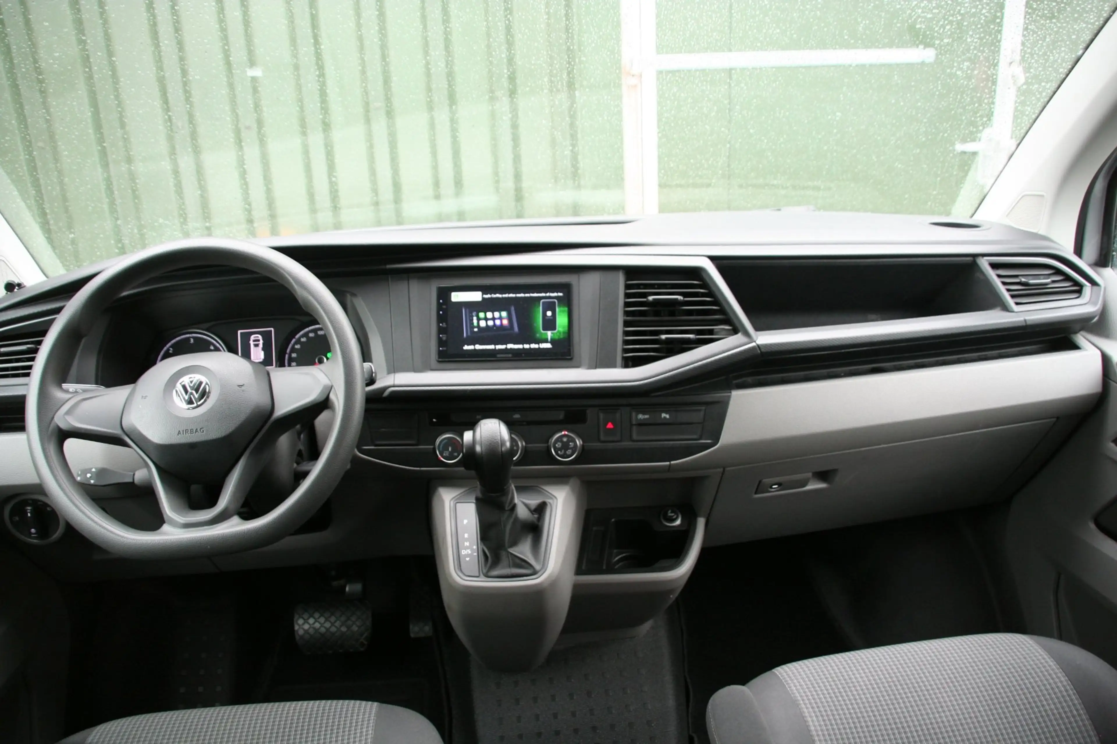 Volkswagen Transporter 2.0 TDI L2H1 AUTOMAAT DC 5 PERSOONS — photo 13
