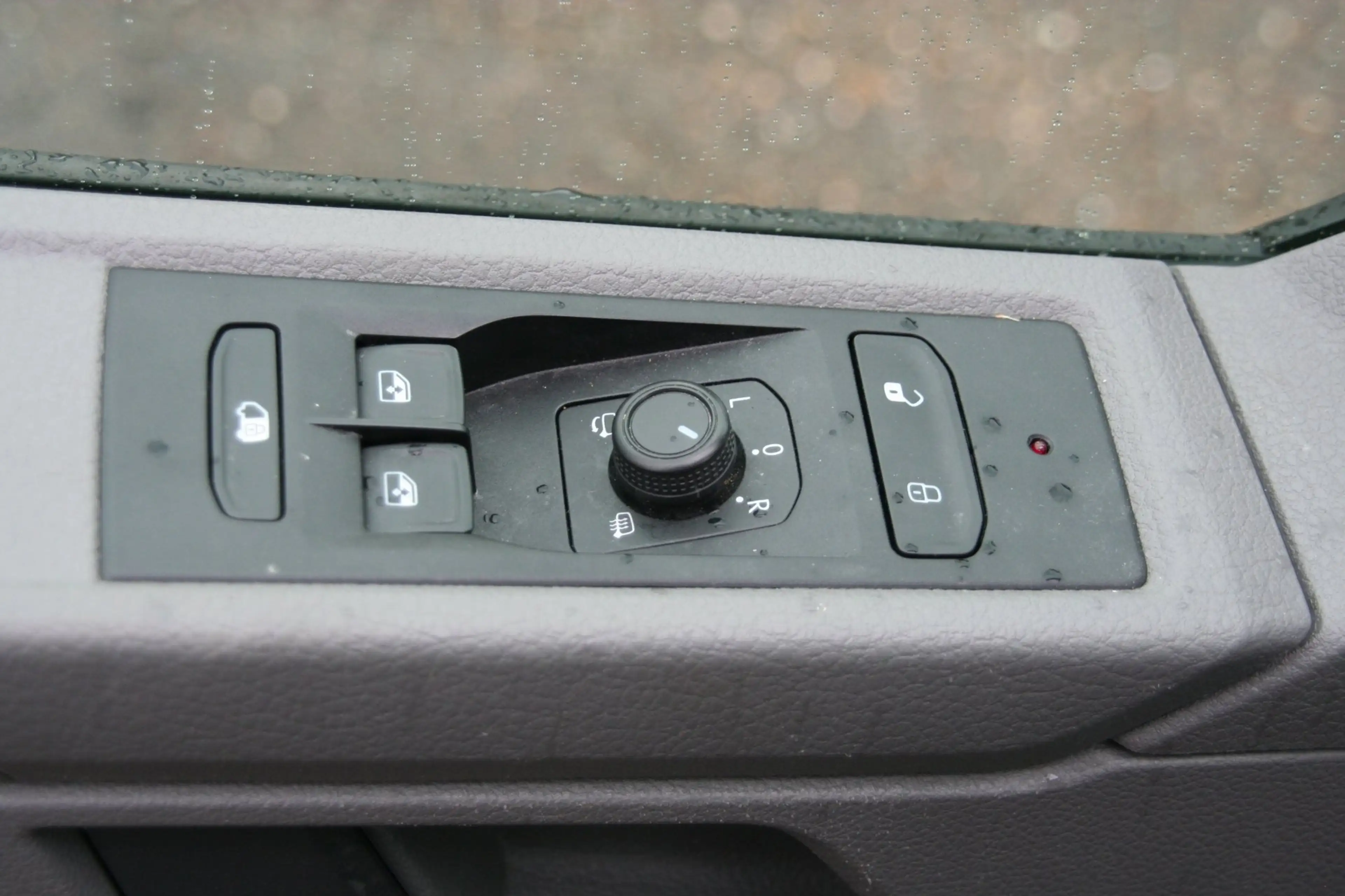 Volkswagen Transporter 2.0 TDI L2H1 AUTOMAAT DC 5 PERSOONS — photo 21